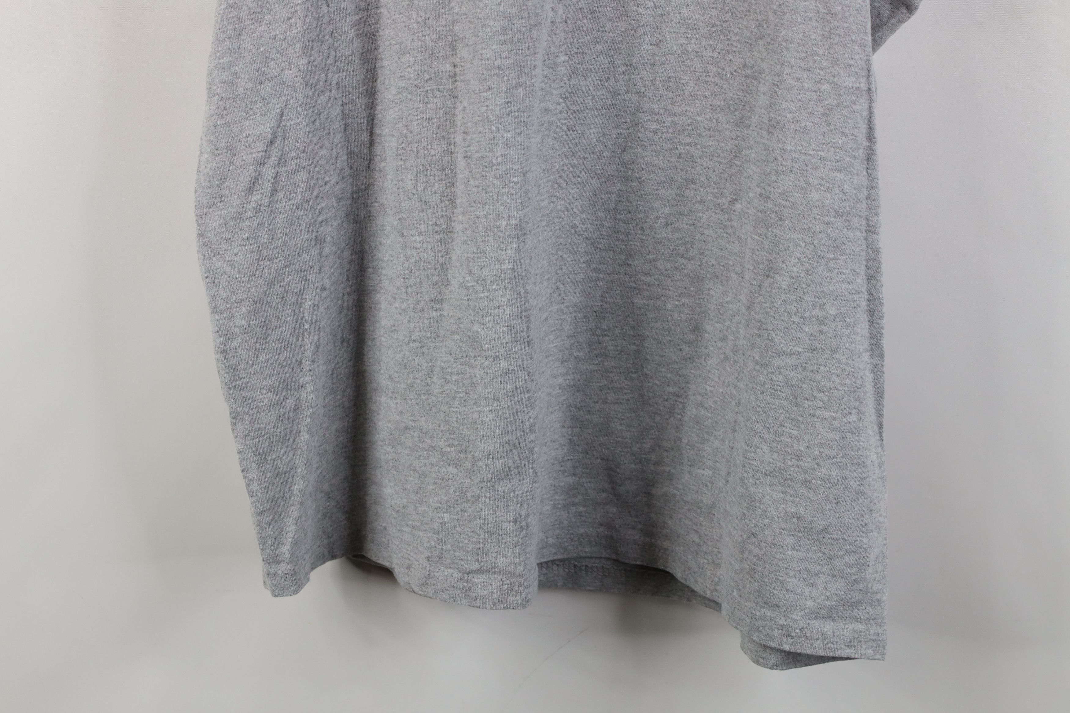 Vintage Vintage Y2K 2000 Streetwear Reef Divers Tank Top T-Shirt Size US L / EU 52-54 / 3 - 9 Thumbnail