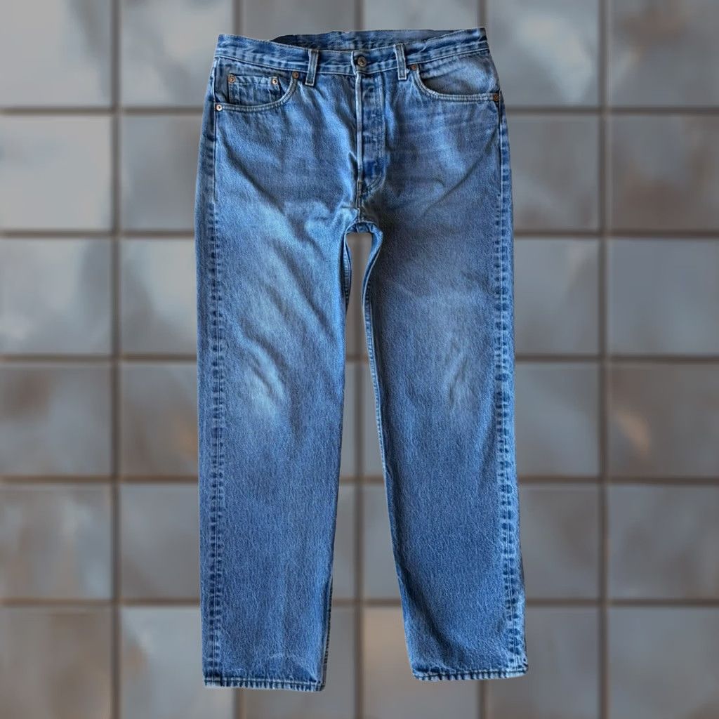Levi's VINTAGE Levi's 501 Jeans Straight 34x30 Denim Blue 90s Cowboy Western USA Mens Jeans Size US 34 / EU 50 - 1 Thumbnail