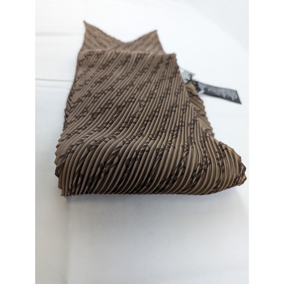 Balenciaga o1rshd1 Size: OS / ST BB Monogram Silk Pilsse in Beige Brown Size ONE SIZE - 10 Thumbnail