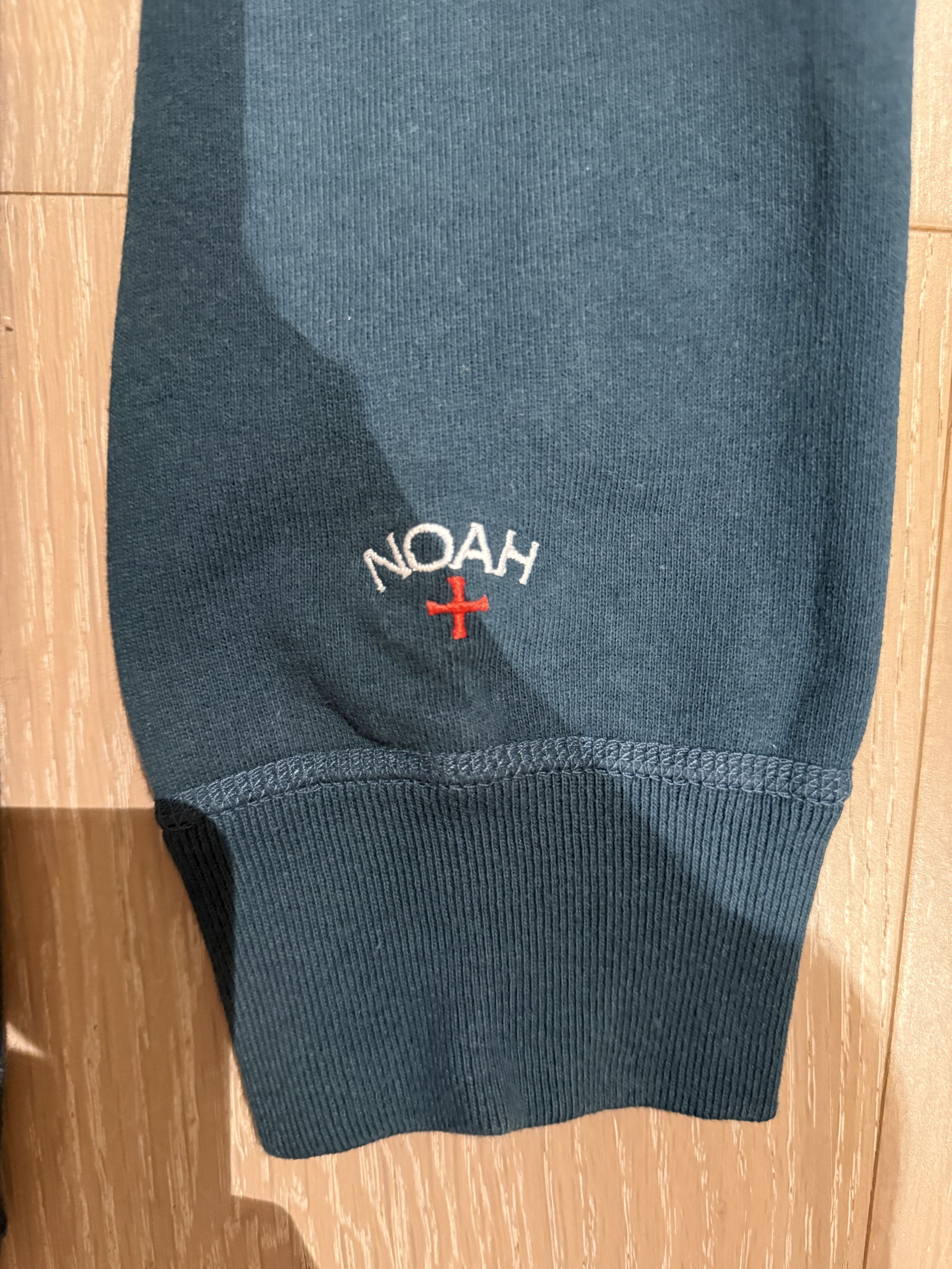Noah 💚 SS21 Noah x New Order Embroidered Crewneck Temptation NEW Size US L / EU 52-54 / 3 - 9 Thumbnail