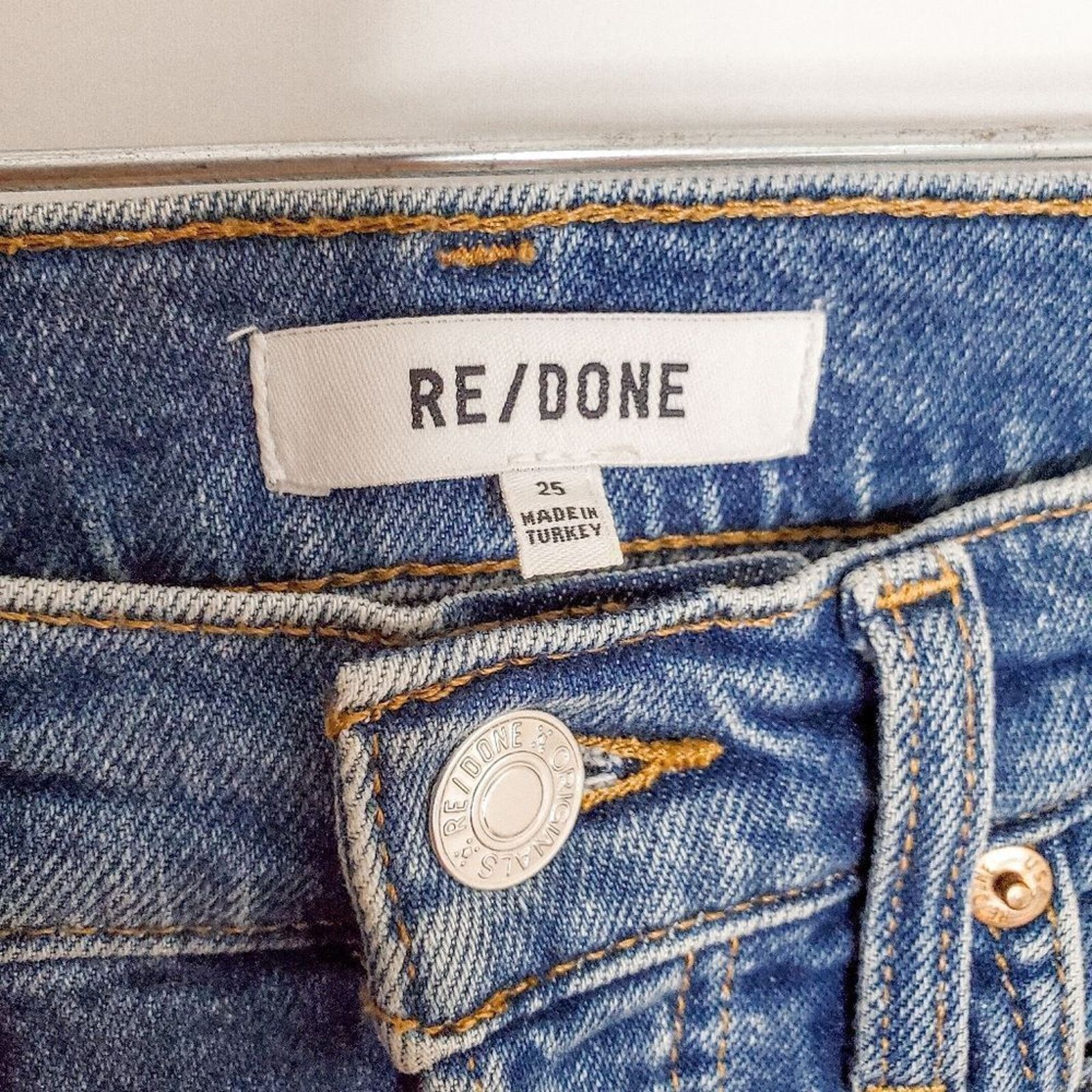 RE/DONE Re/Done 70s High Rise Stove Pipe Distressed Jeans Size 25 Size 25" / US 0 / IT 36 - 7 Thumbnail