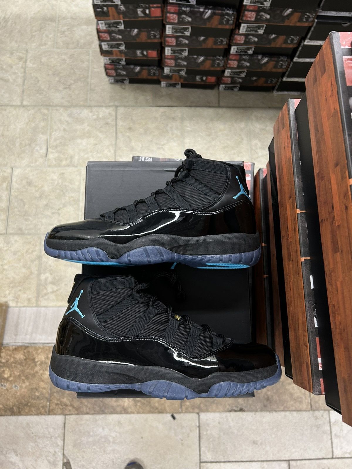 Jordan Brand Jordan 11’s Gamma sz 10 Size US 10 / EU 43 - 5 Thumbnail