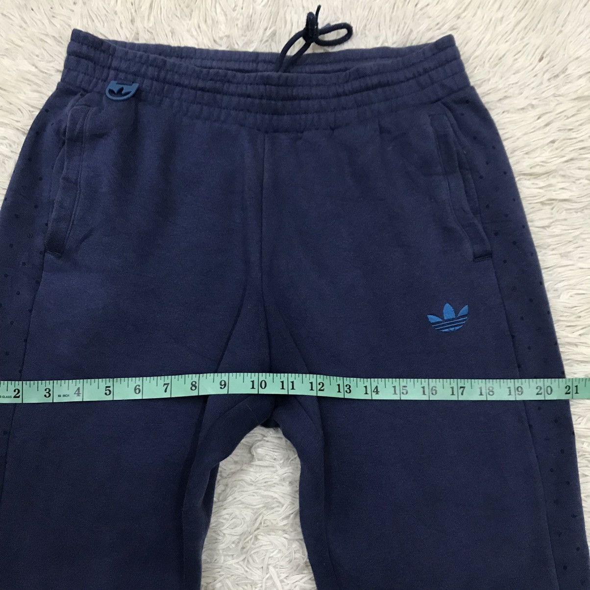 Adidas ADIDAS TREFOIL SWEATPANTS Size US 31 - 15 Thumbnail