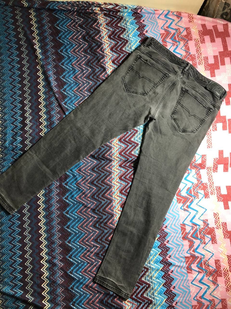 Diesel × Japanese Brand Crazy Crash Dirty Baggy Faded Jean Japan Avant Garde Style Size US 36 / EU 52 - 16 Thumbnail