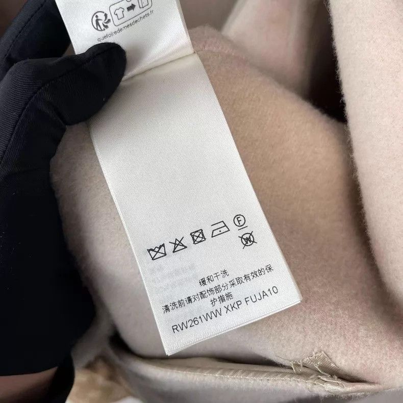 Louis Vuitton Louis Vuitton Grace Coddington Monogram FW25 Cat Collectio Size S / US 4 / IT 40 - 9 Thumbnail
