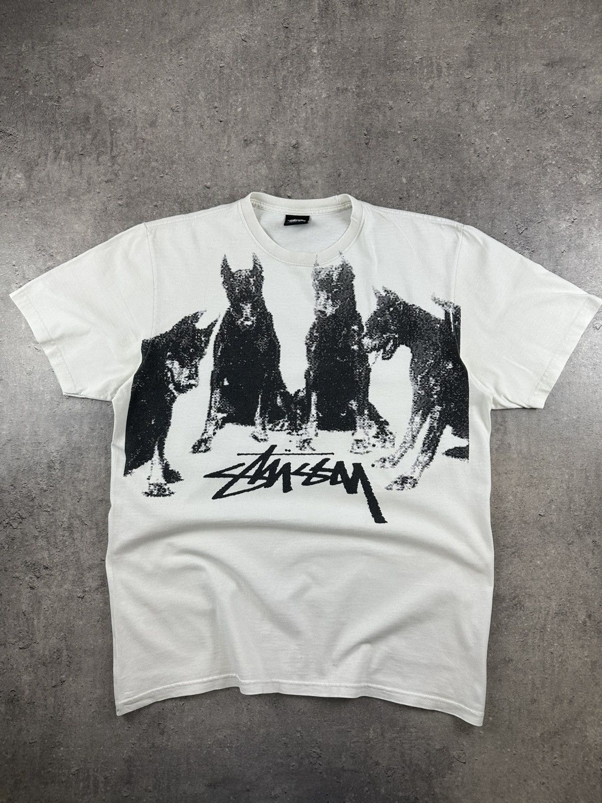 Stussy T-shirt tee koszulka Doberman Stussy ss24 skate Size US M / EU 48-50 / 2 - 1 Thumbnail