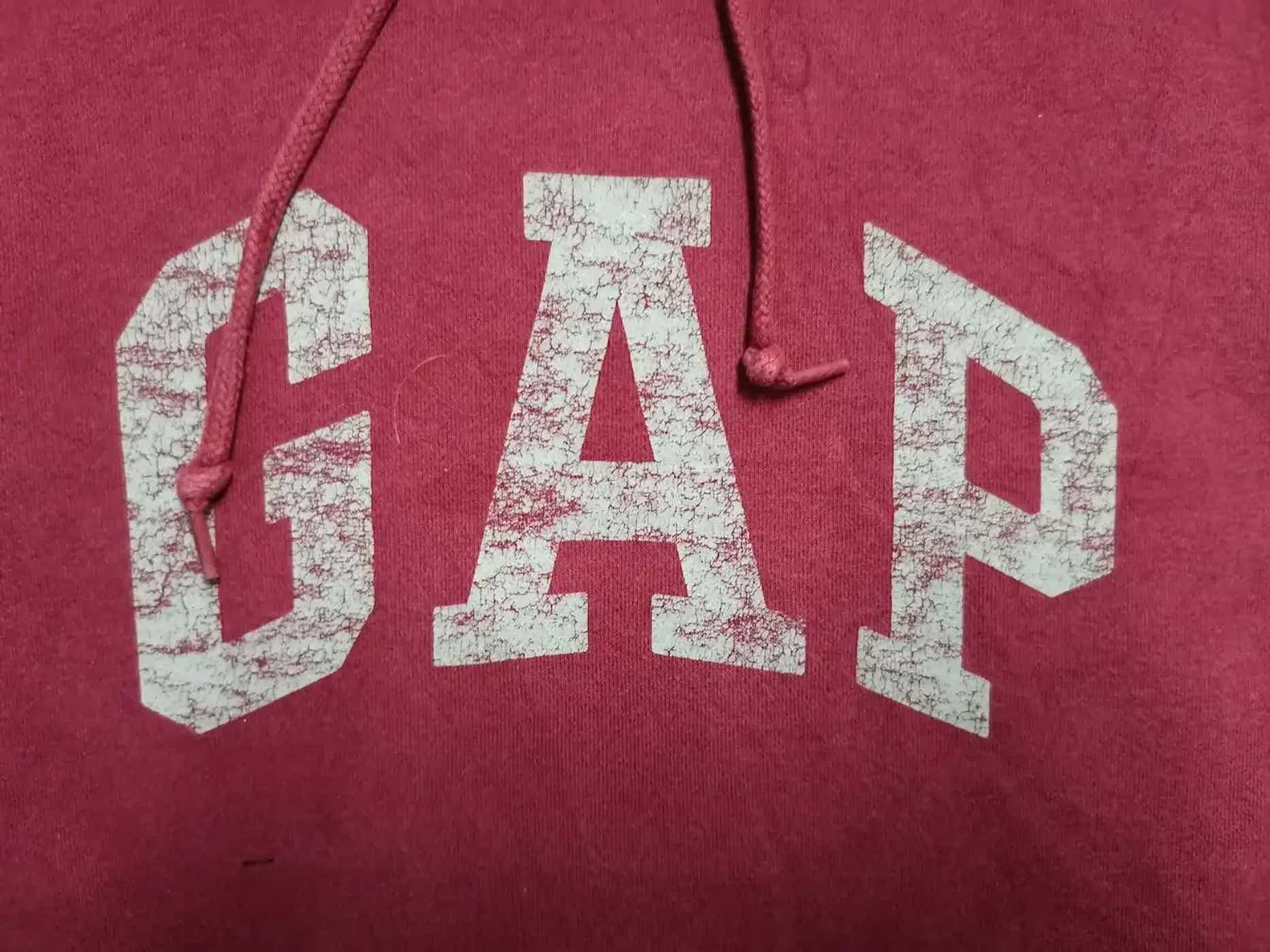 Gap Vintage GAP Big Logo Sweatshirt Hoodie Size US L / EU 52-54 / 3 - 2 Thumbnail