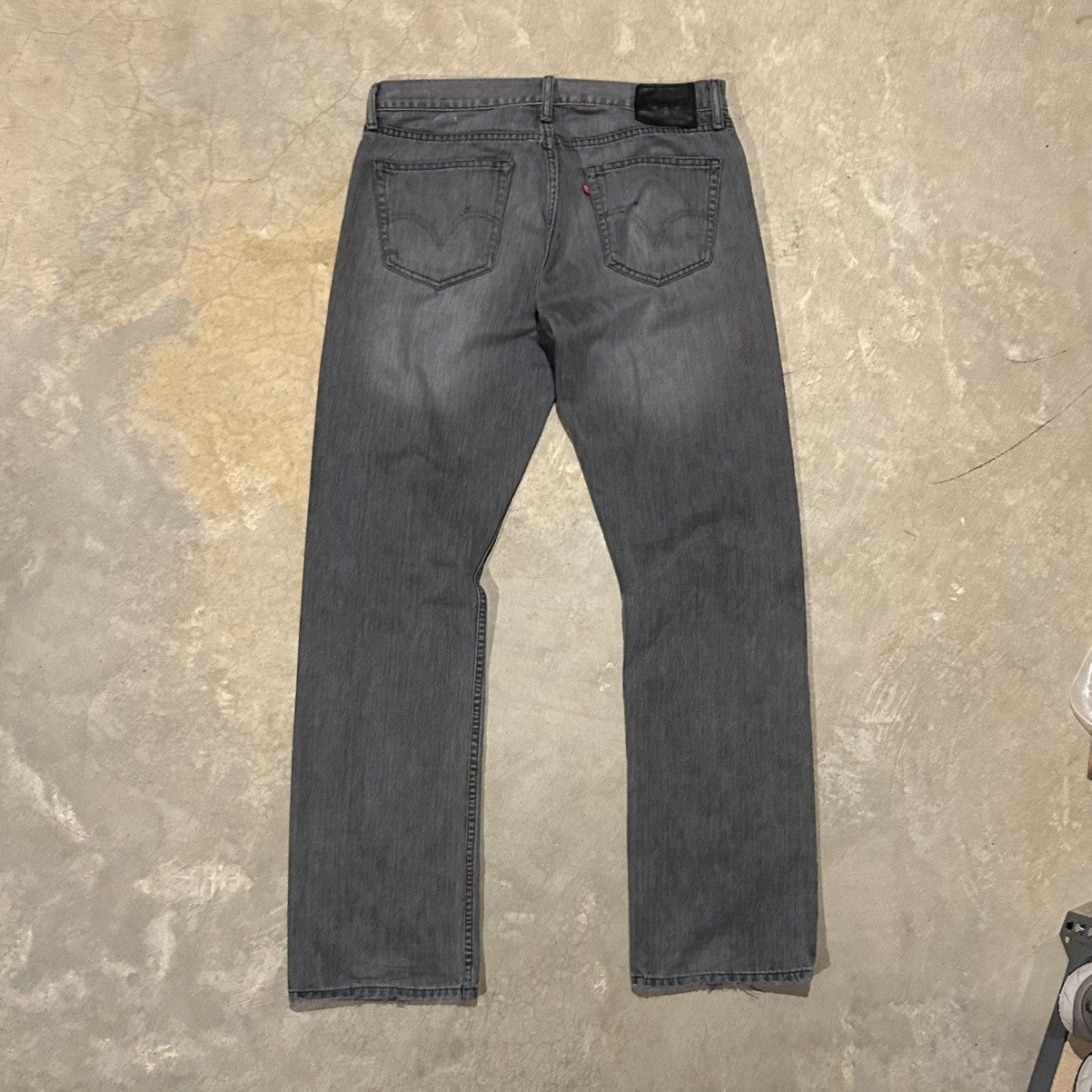 Levi's × Vintage Crazy Vintage Y2K Levi’s Distressed Faded Black Denim Grunge Size US 34 / EU 50 - 6 Thumbnail