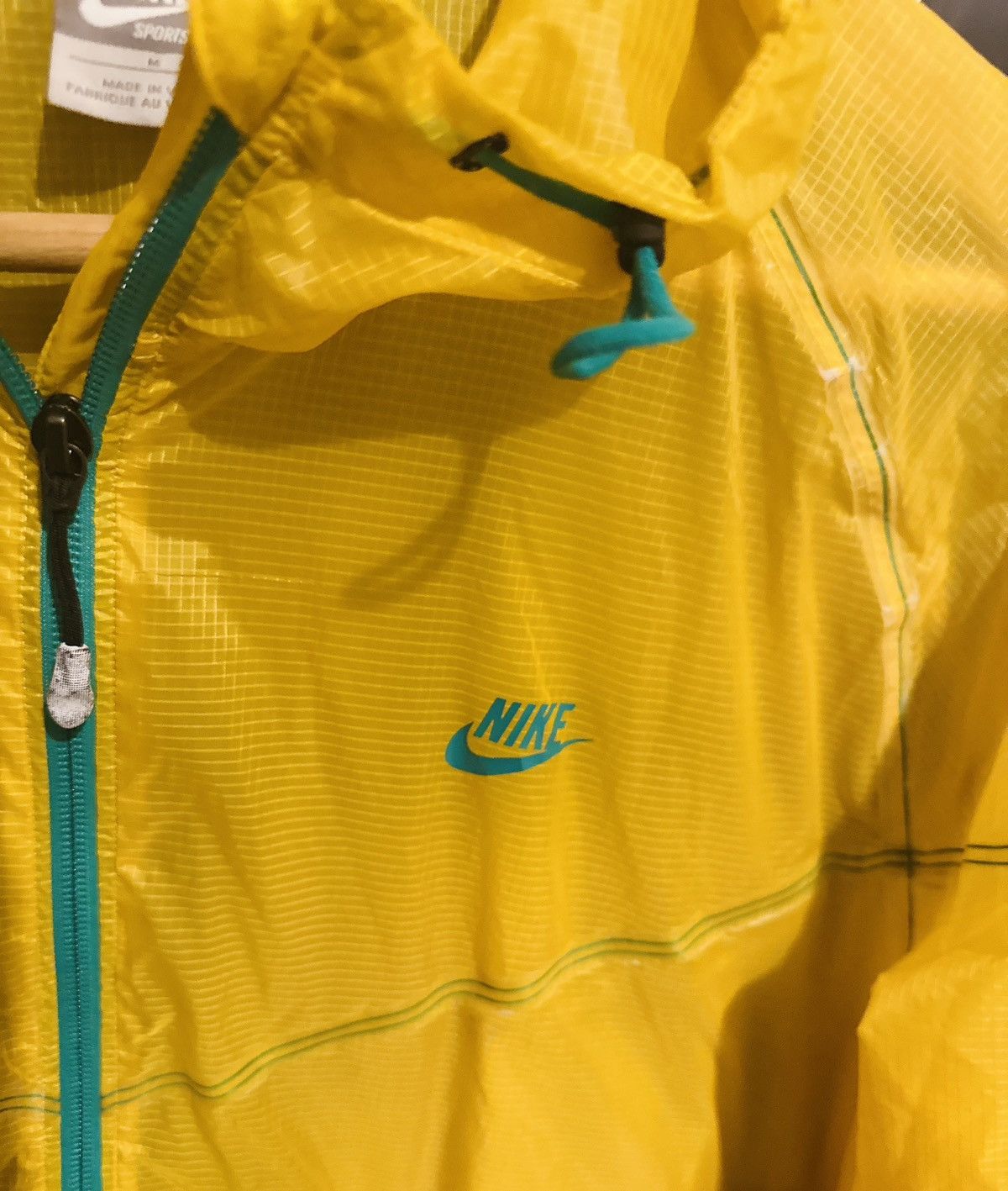 Nike Nike Windrunner Sportswear Jacket Yellow Aqua Blue 2009 Rare Size US M / EU 48-50 / 2 - 2 Thumbnail
