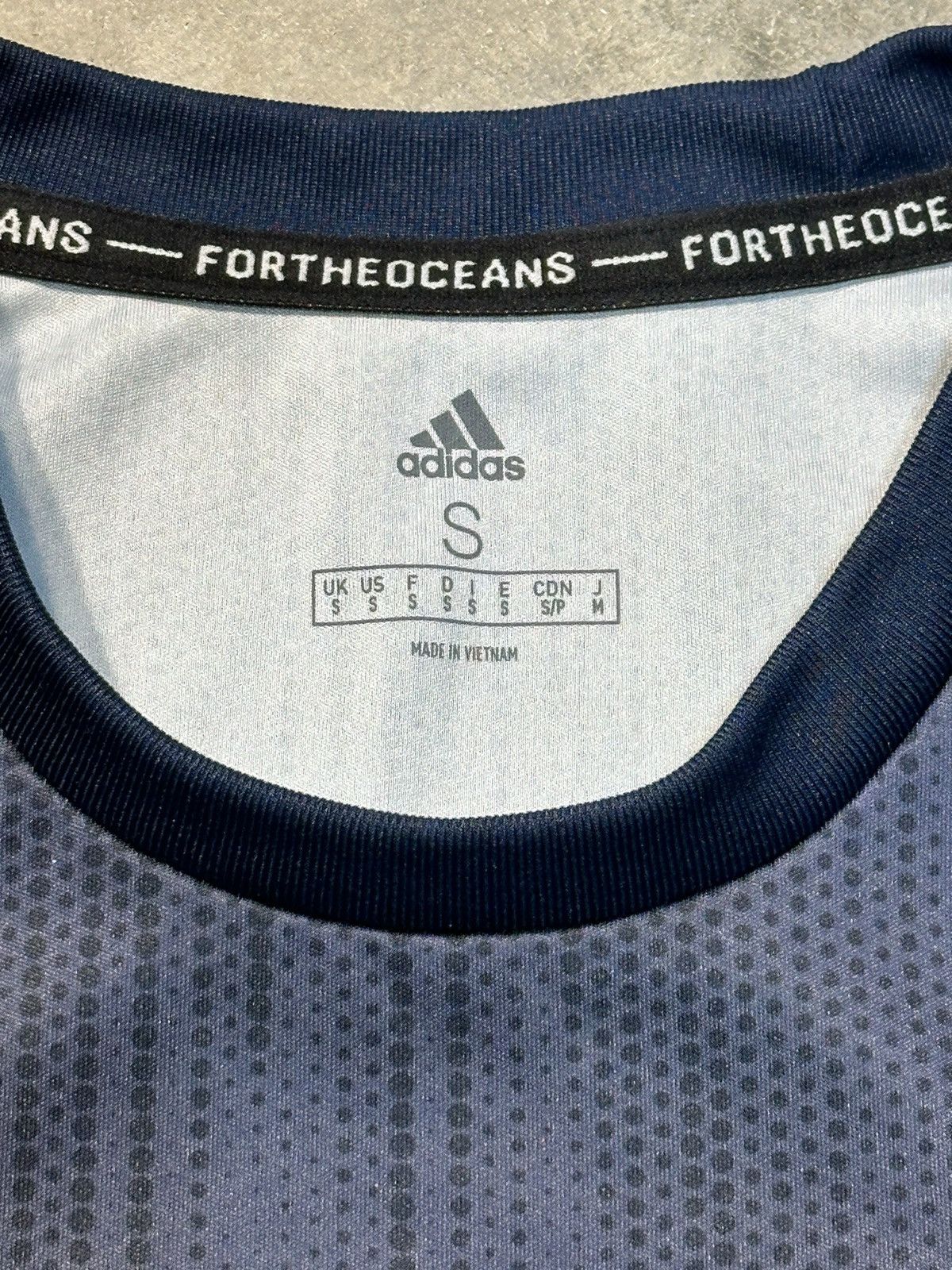Adidas 2018/2019 Manchester United Third Kit Size US S / EU 44-46 / 1 - 3 Thumbnail