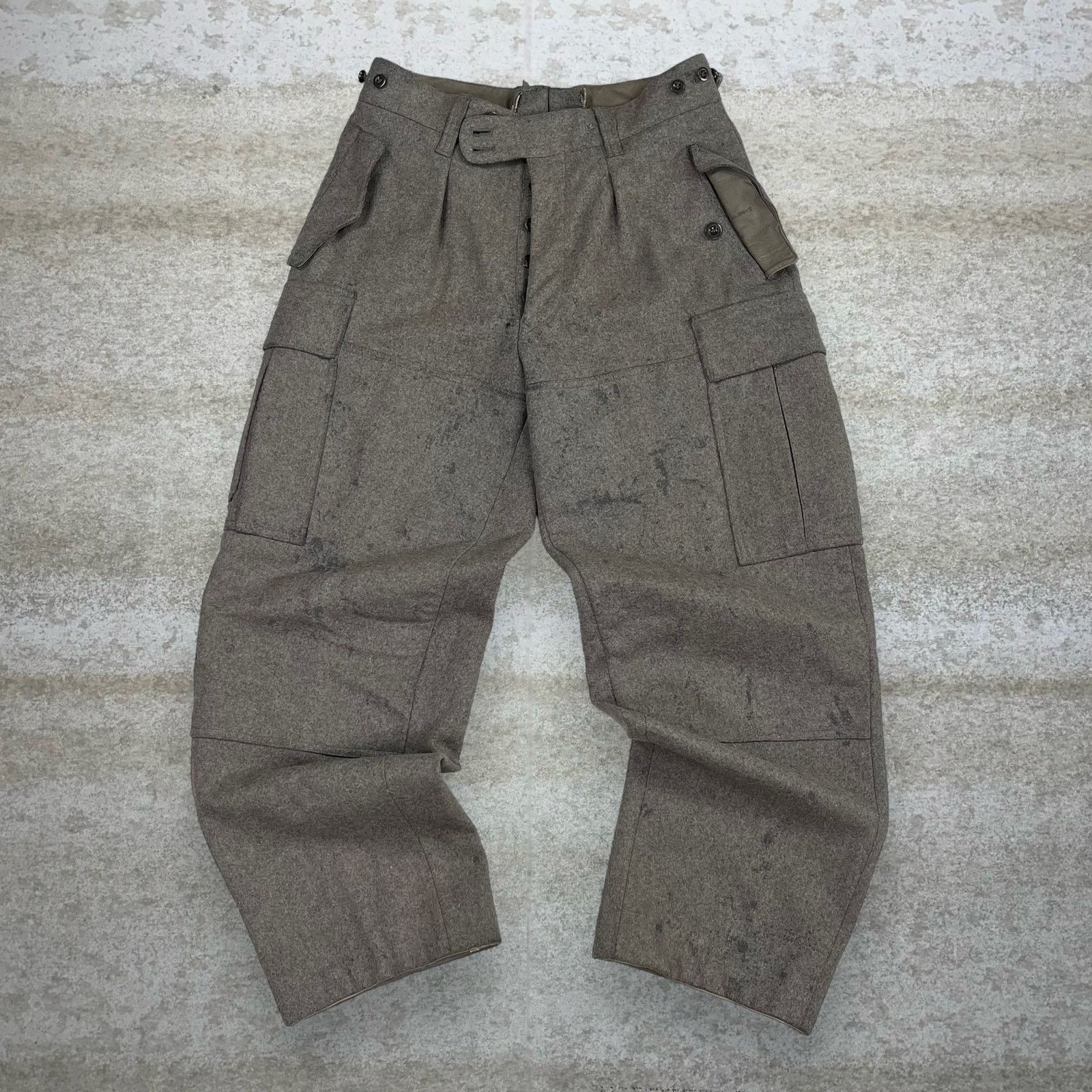 Japanese Brand × Vintage Crazy True Vintage 50s German Army Cargo Pants Green Baggy Size US 30 / EU 46 - 2 Thumbnail