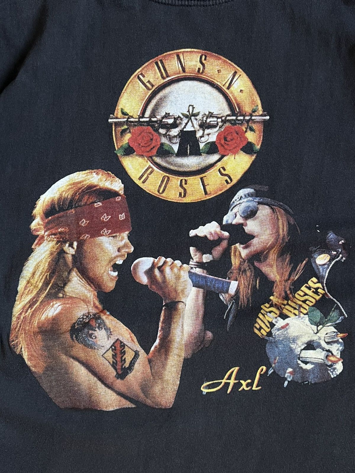 Band Tees Guns N’ Roses Vintage 90’s Axl T-shirt Size US M / EU 48-50 / 2 - 6 Thumbnail