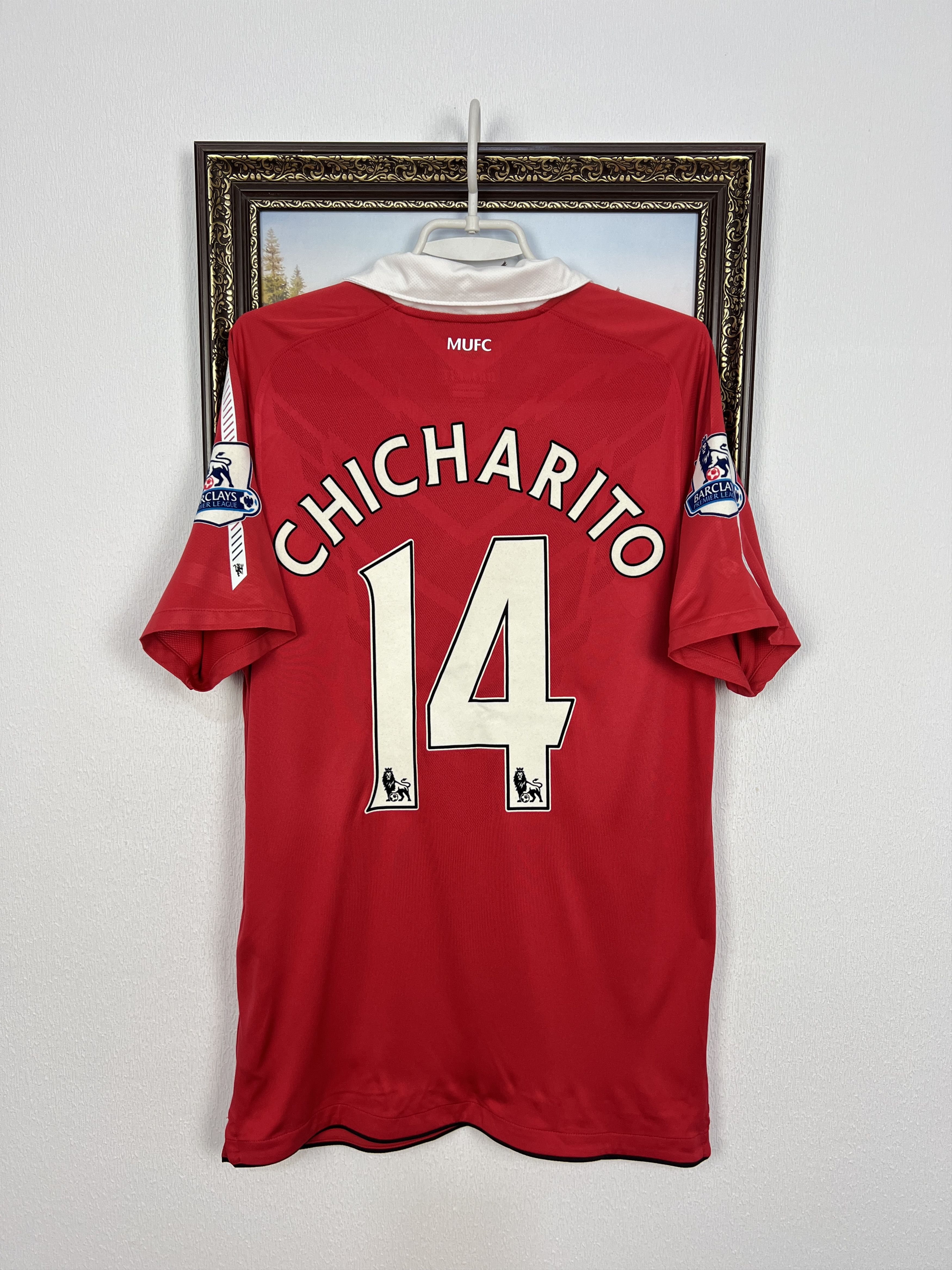 Nike Manchester United Home football 2010 #14 Chicharito Nike Size US M / EU 48-50 / 2 - 1 Thumbnail