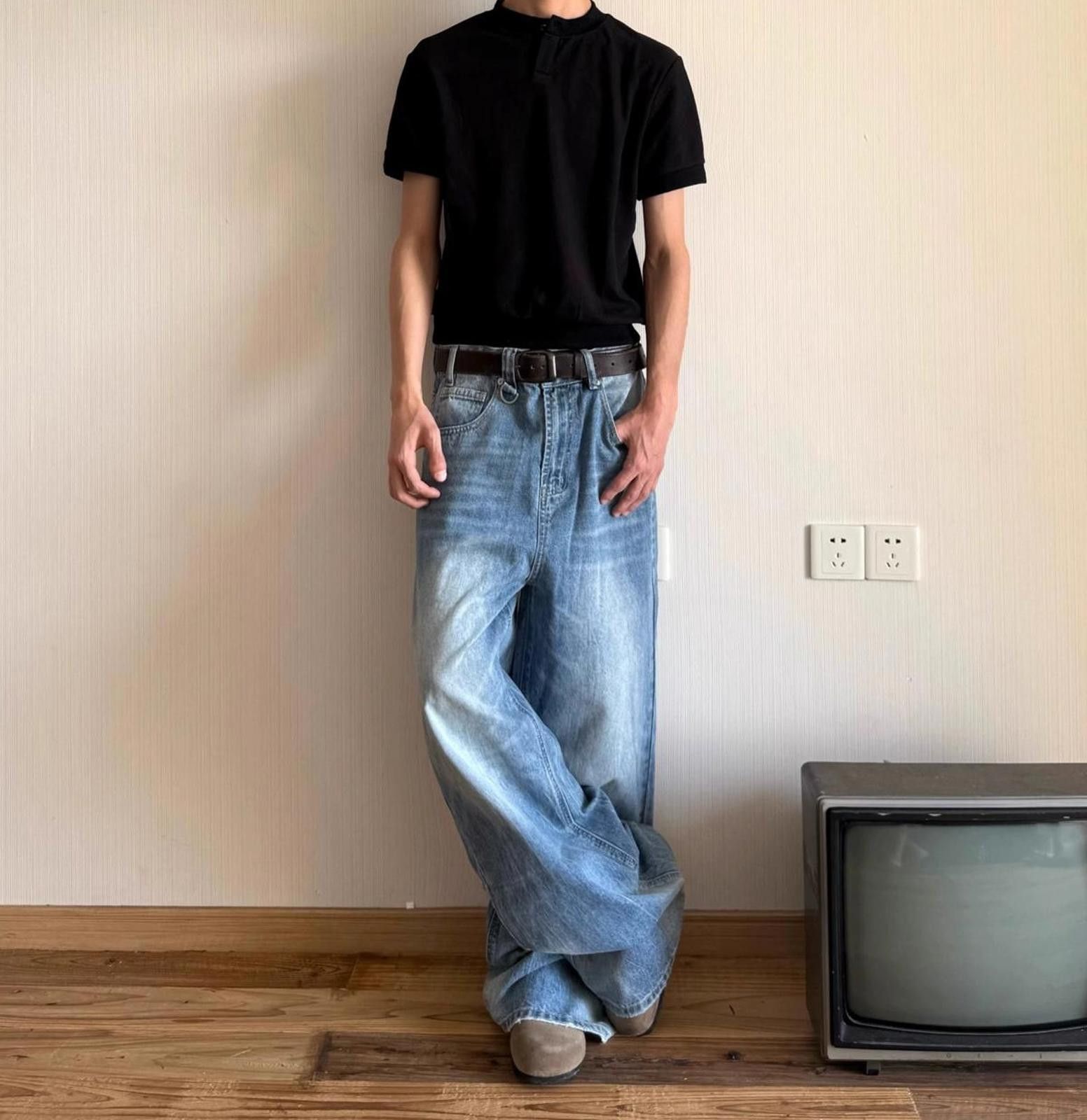 Other Whiskered Distressed Wide Leg Oversized Jeans Size US 32 / EU 48 - 3 Thumbnail