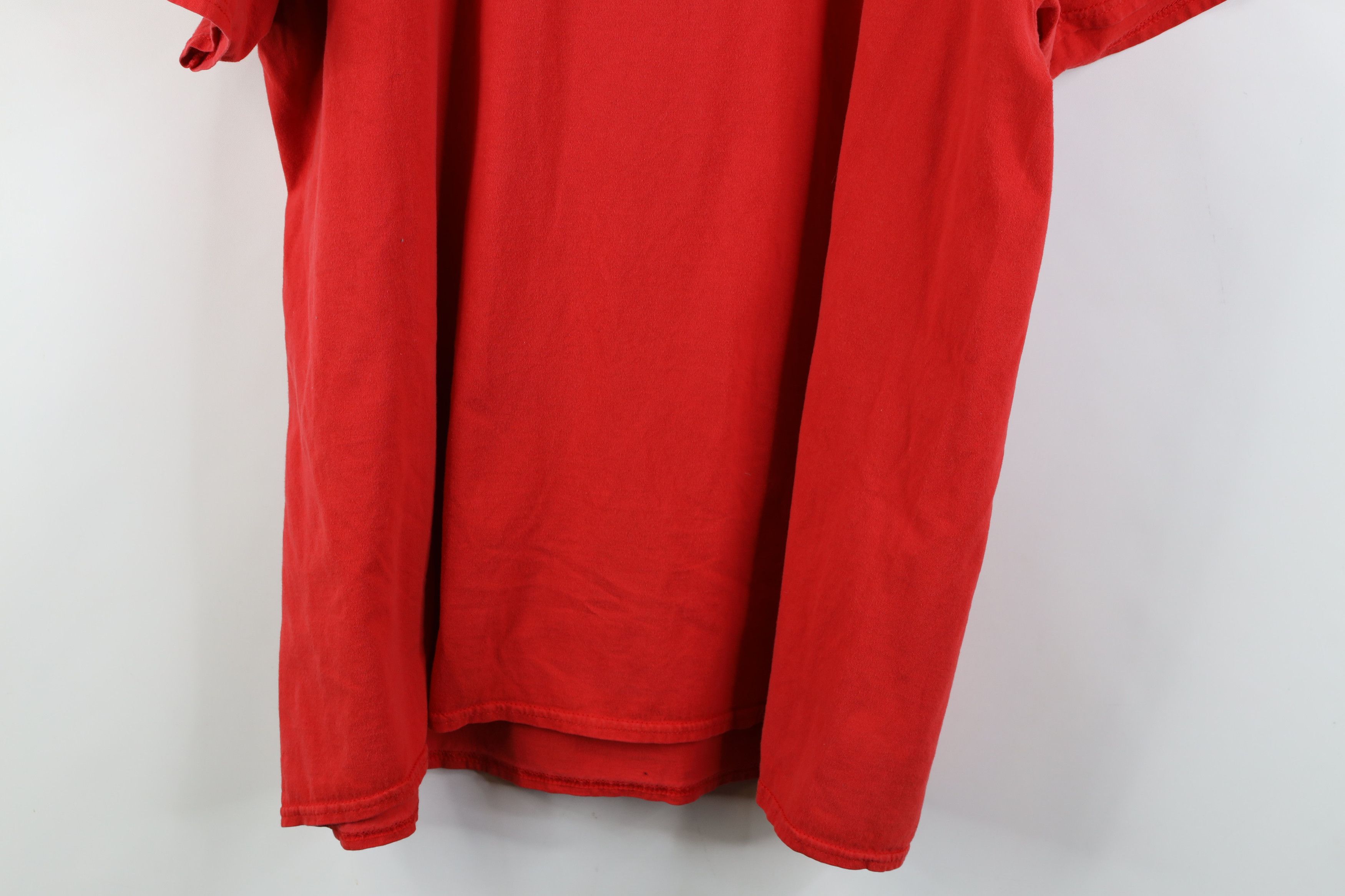 Vintage Y2K Derrick Rose Detroit Pistons Basketball T-Shirt Red #25 Size US XXL / EU 58 / 5 - 15 Thumbnail