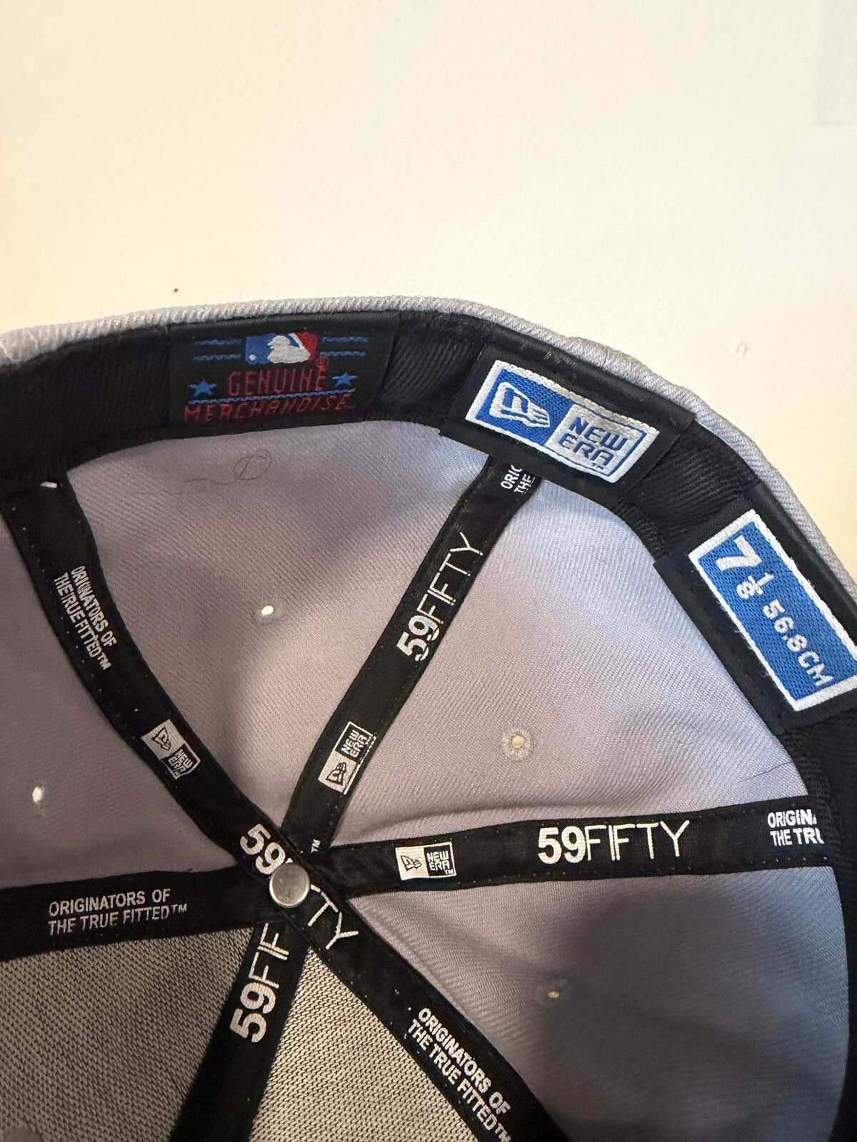New Era Chicago Cubs New Era Fitted Hat Sz 7 1/8 Size ONE SIZE - 6 Thumbnail