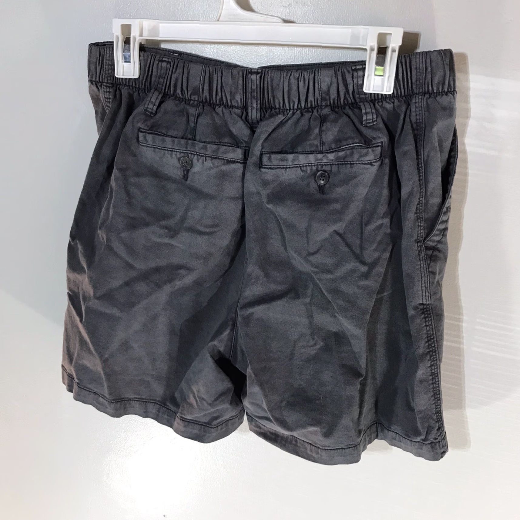 Old Navy Old Navy Everyday Chino Shorts Womens M Gray 5-Pocket Design Size 32" / US 10 / IT 46 - 2 Thumbnail