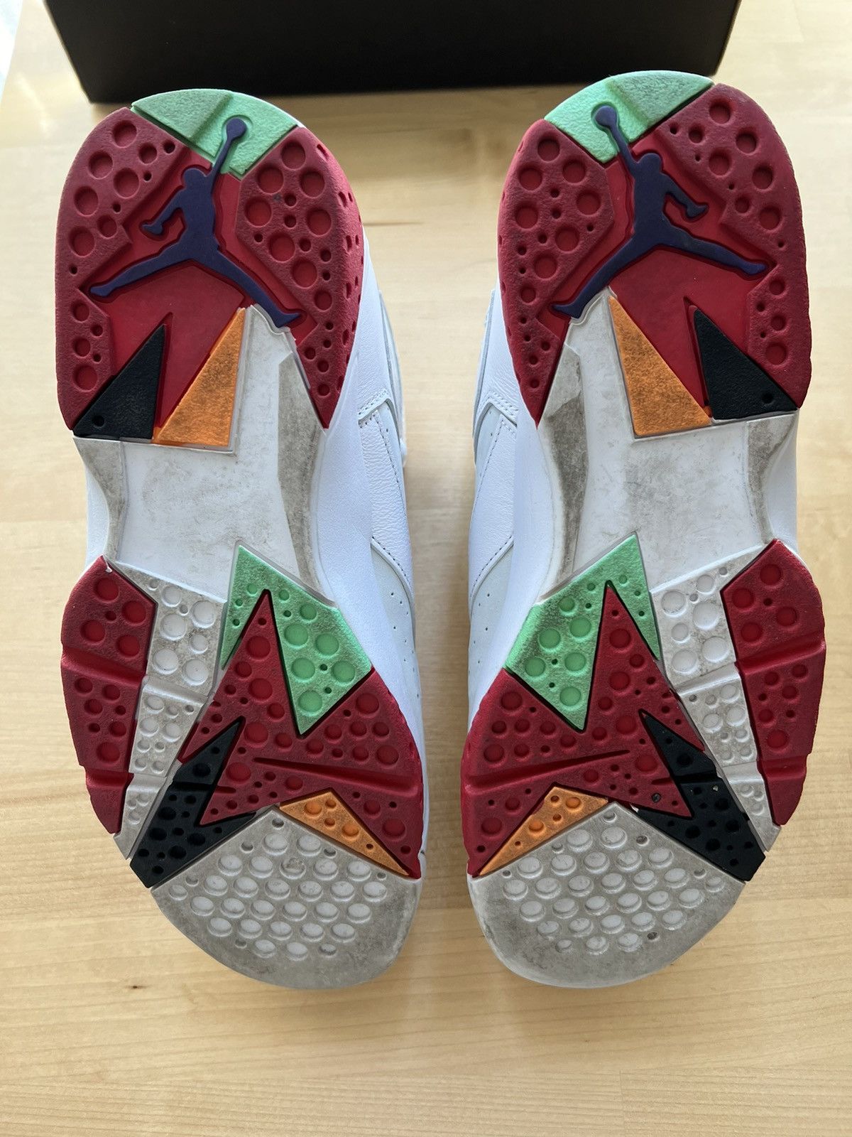 Nike Hare Jordan Size US 8 / EU 41 - 3 Thumbnail