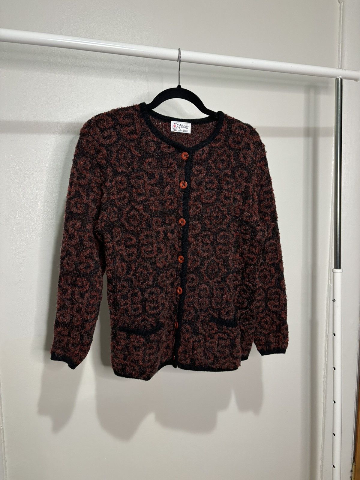 Vintage Vintage 1990s Patterned Red Black Cardigan Sweater Size L / US 10 / IT 46 - 1 Thumbnail