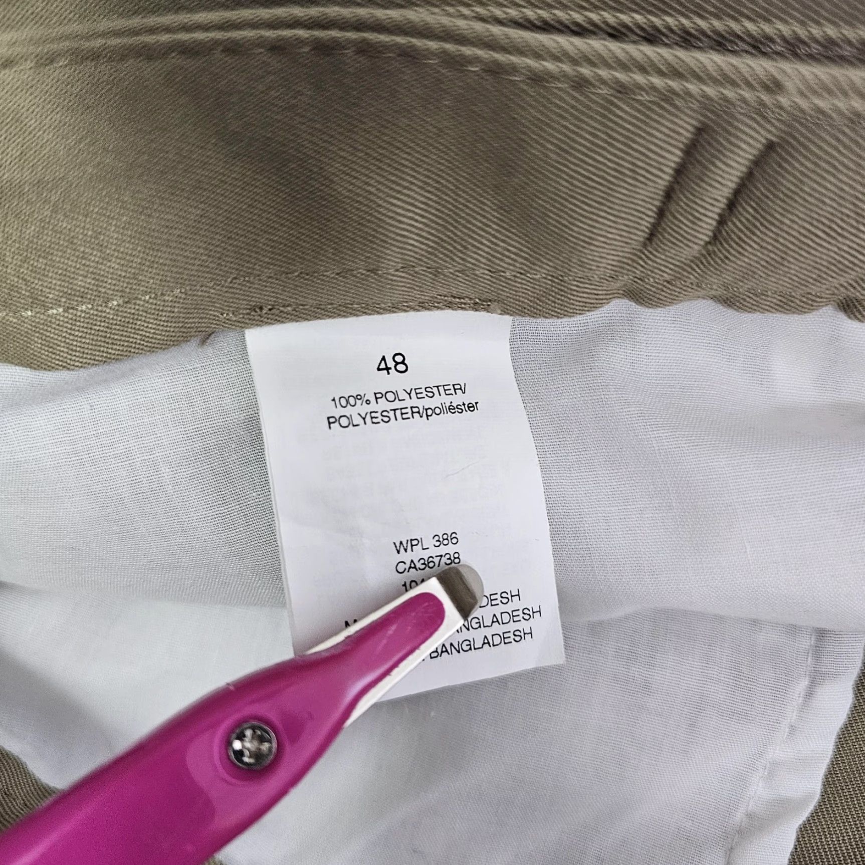 Haggar Haggar Shorts Mens 48 Chino Beige 11 Inseam Cool 18 Quick Dry UPF 50 Casual Belt Loops Flat Front Size US 32 / EU 48 - 6 Thumbnail