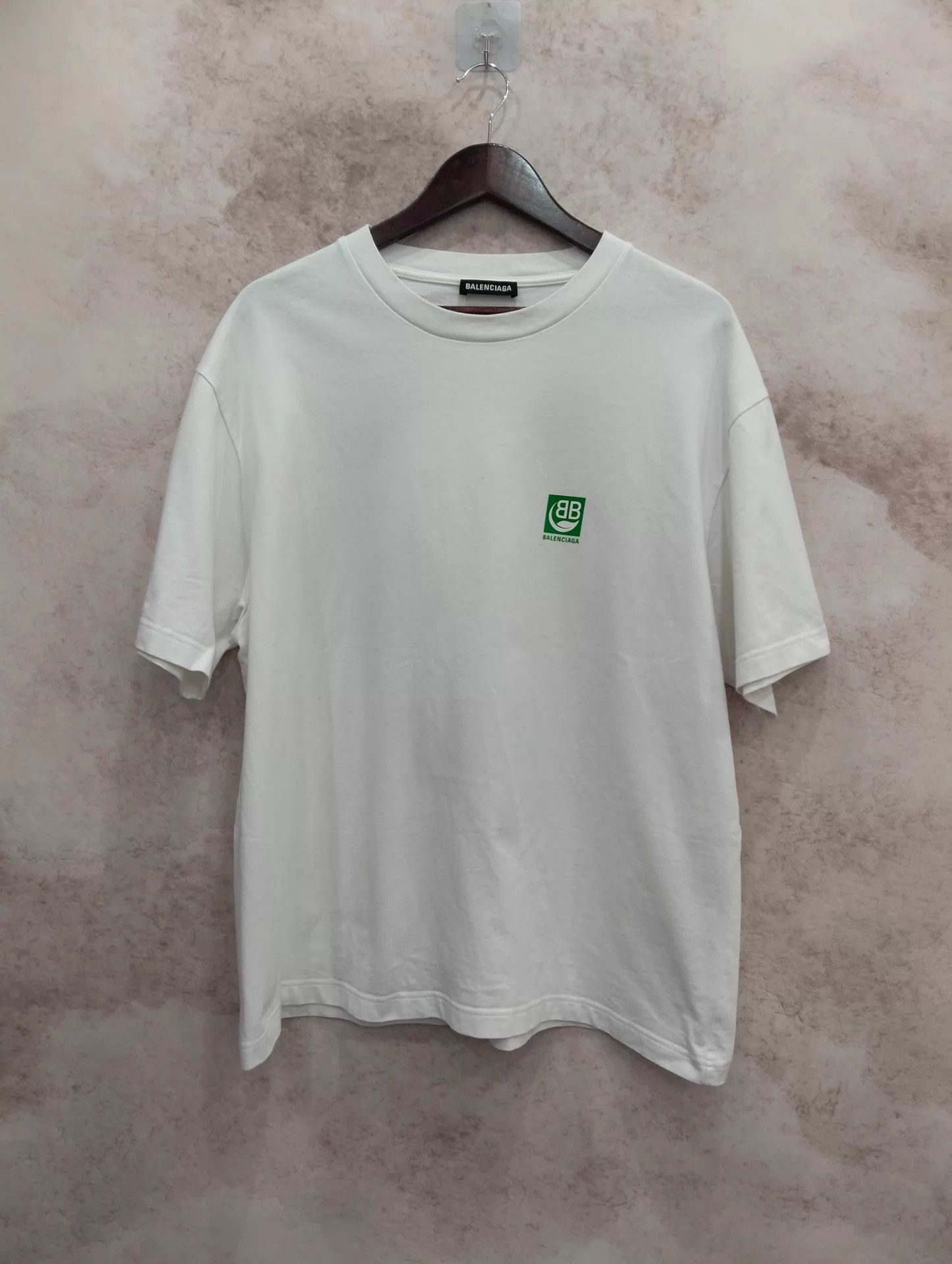 Balenciaga White Short-Sleeve T-Shirt with Green Logo Size US L / EU 52-54 / 3 - 1 Thumbnail