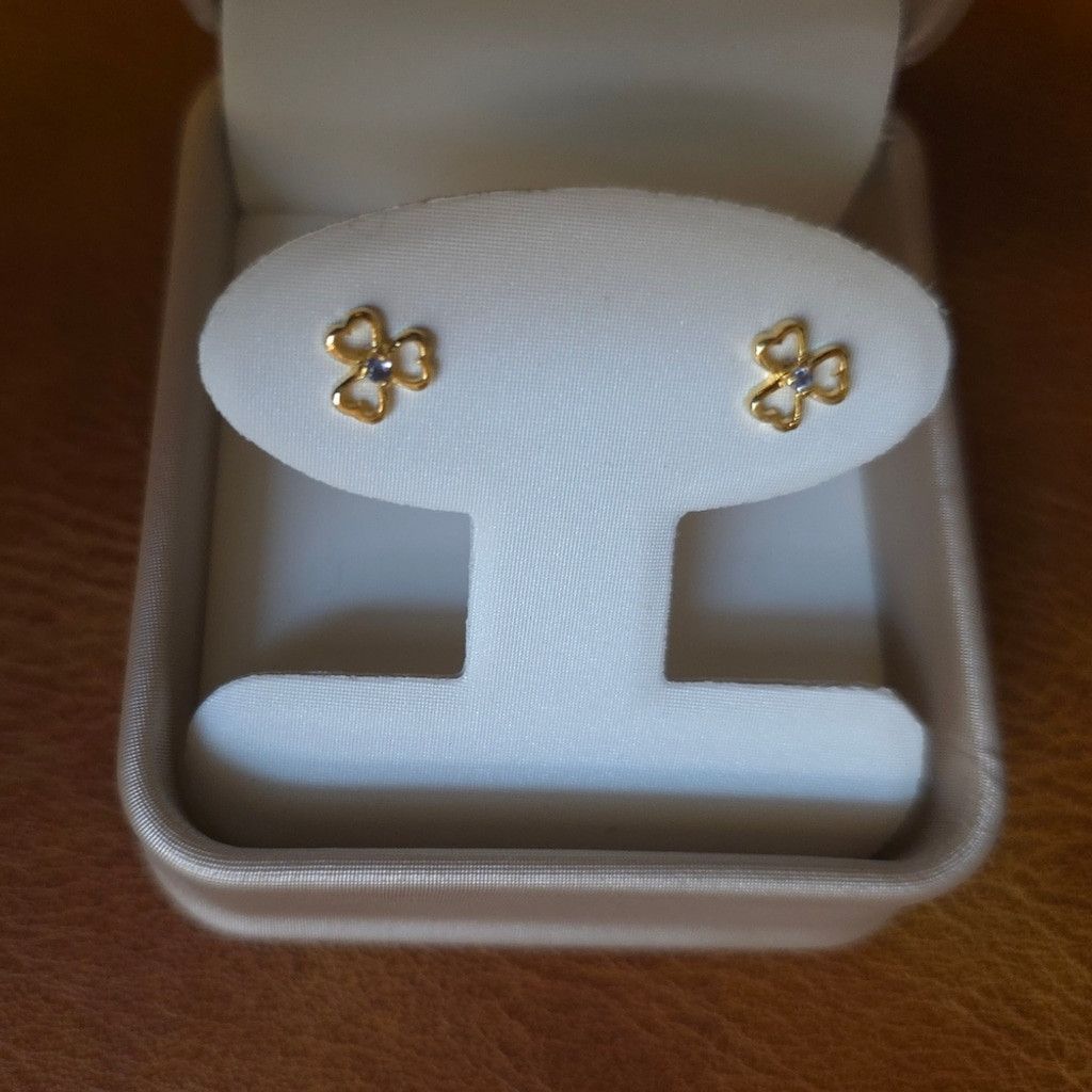 The Unbranded Brand Elegant Gold Clover Stud Earrings Size ONE SIZE - 3 Thumbnail