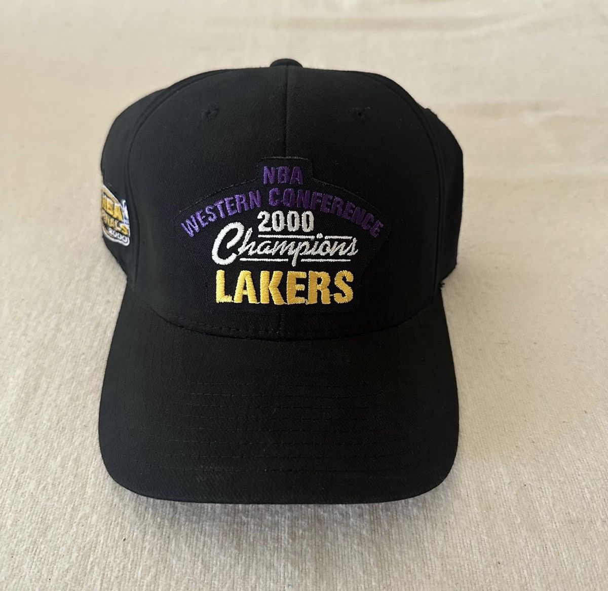 Nike Vintage Los Angeles Lakers 2000 NBA Champs Nike Hat Black Size ONE SIZE - 1 Thumbnail