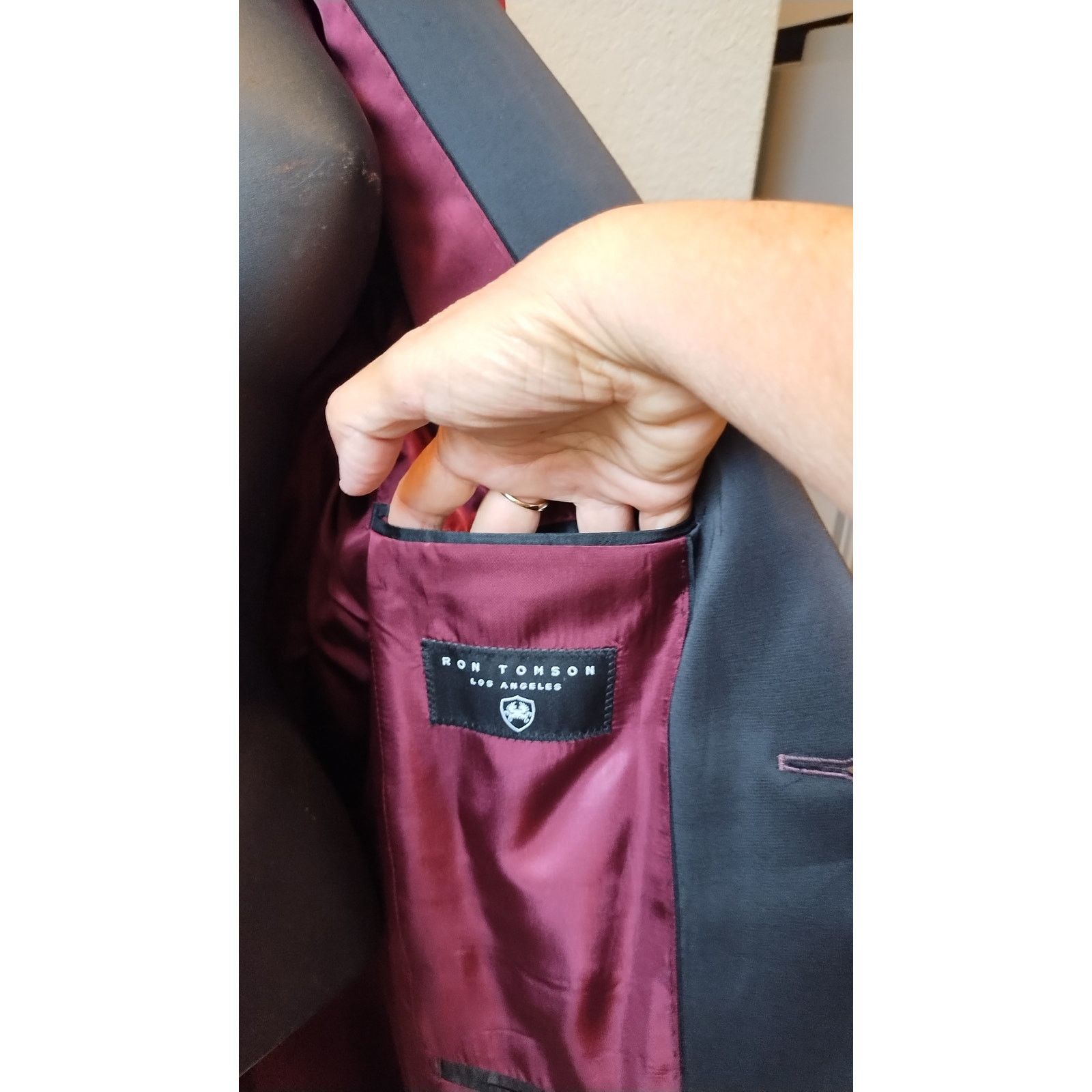 Other Ron Tomson Classic Lapel tuxedo Jacket Red velvet Size US36 Size US S / EU 44-46 / 1 - 6 Thumbnail