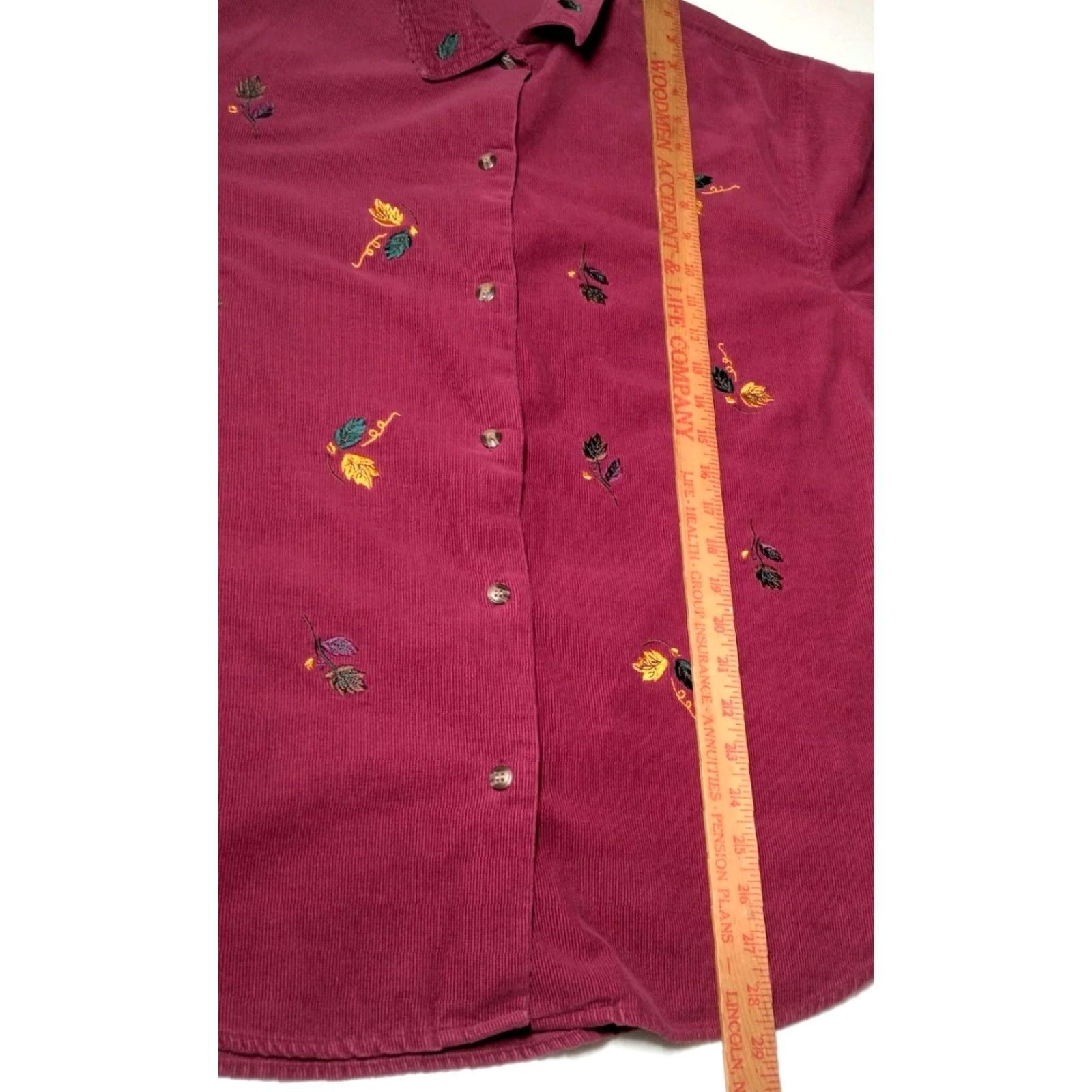 Vintage VINTAGE Bobbie Brooks Shirt XL Button-Up Embroidered Leaf Maroon Corduroy Women's Nature Size XL / US 12-14 / IT 48-50 - 2 Thumbnail