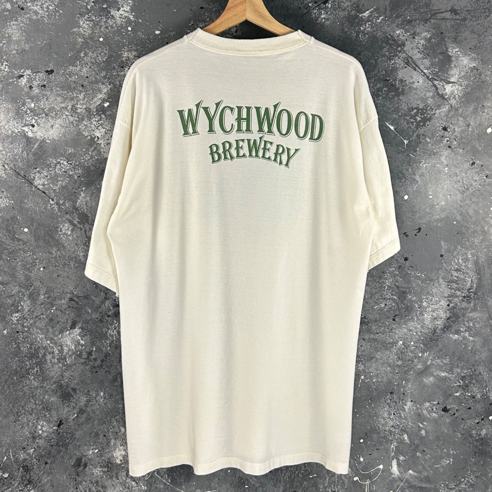 Vintage Vintage Witch Wychwood Brewery beer shirt Size US L / EU 52-54 / 3 - 2 Thumbnail