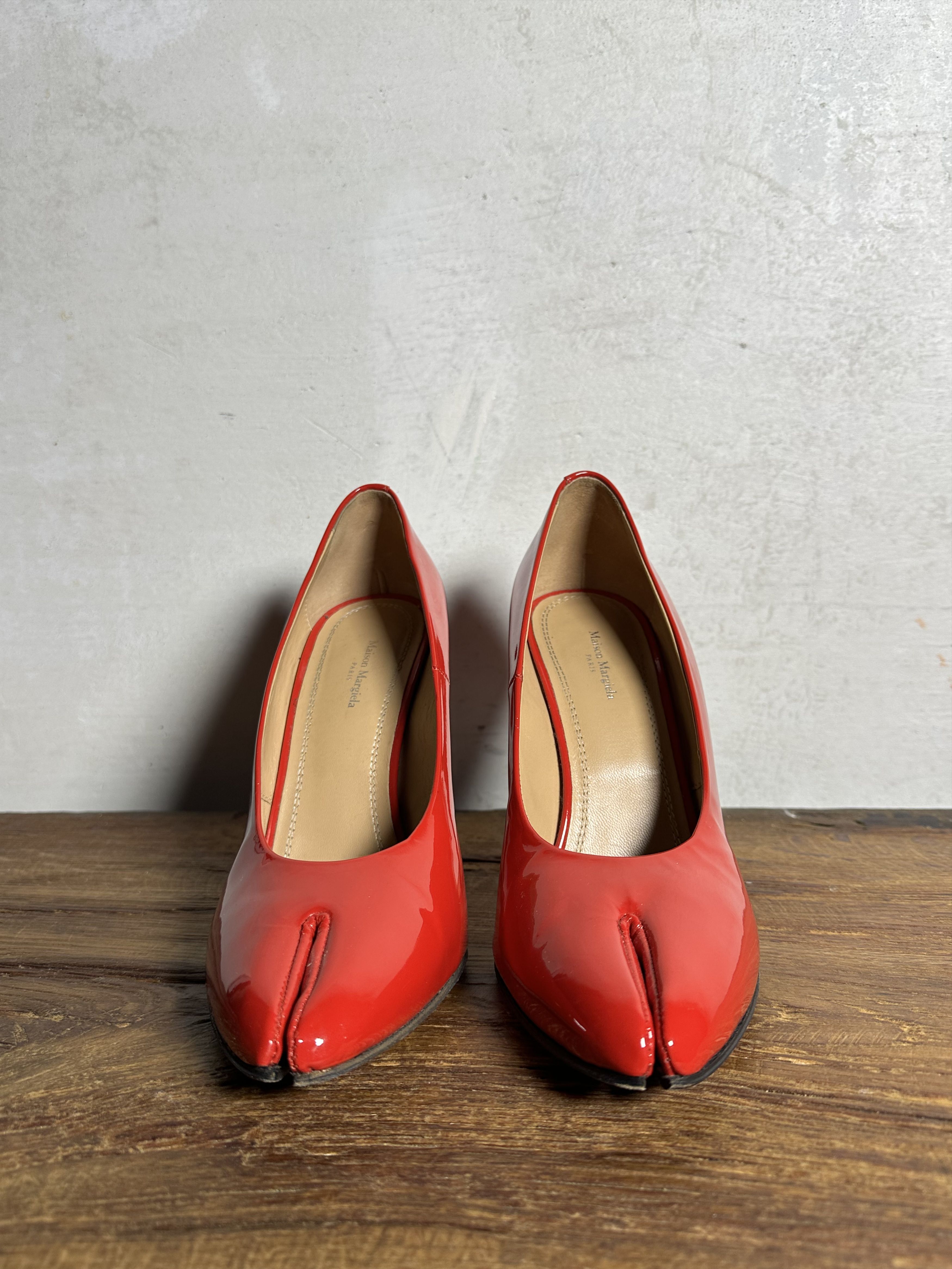 Maison Margiela Maison Margiela Red Tabi 110mm Patent Leather Pumps Size US 9 / IT 39 - 13 Thumbnail