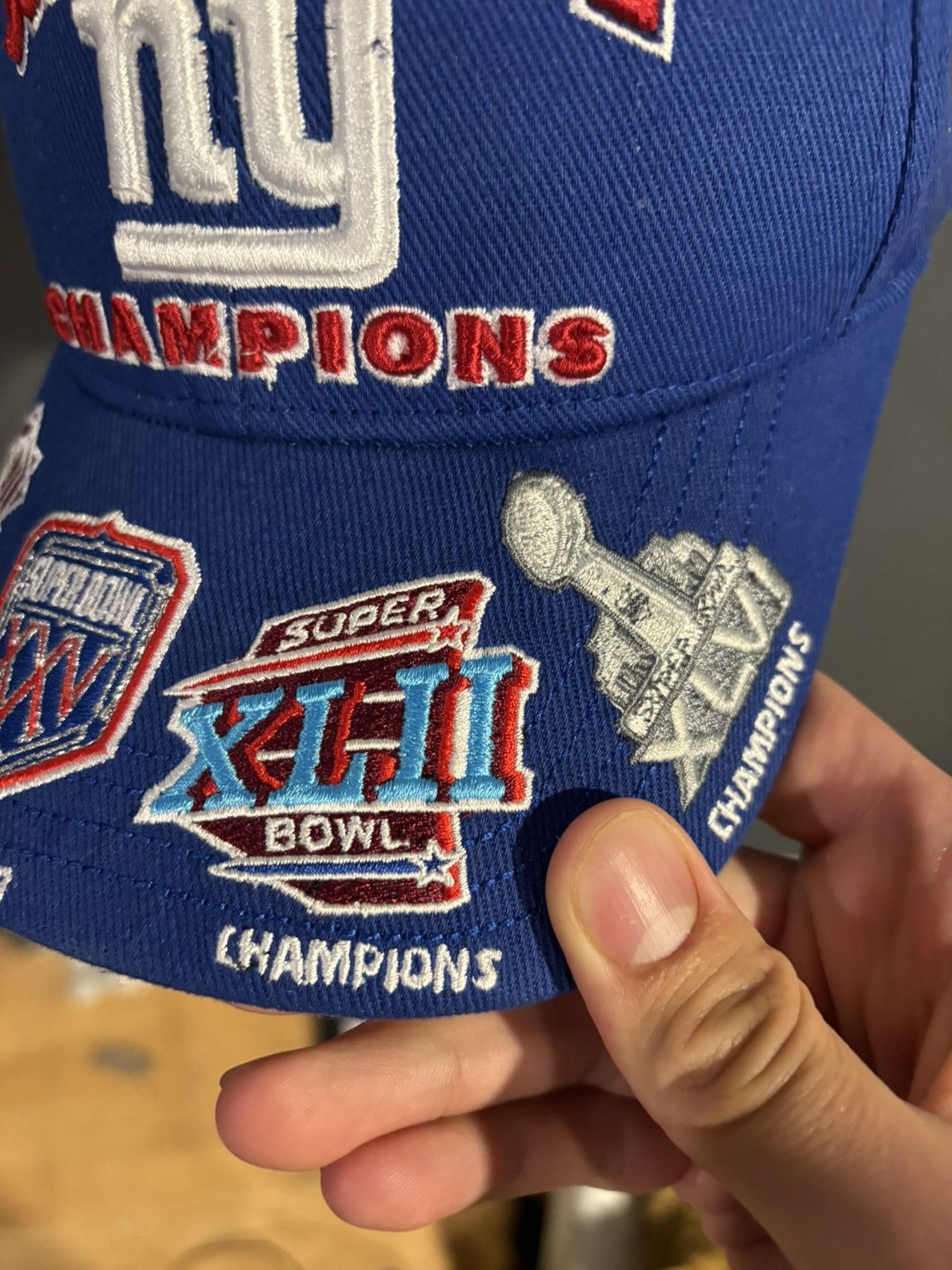 NFL New York Giants 4 Times Super Bowl Champions Hat Size ONE SIZE - 6 Thumbnail