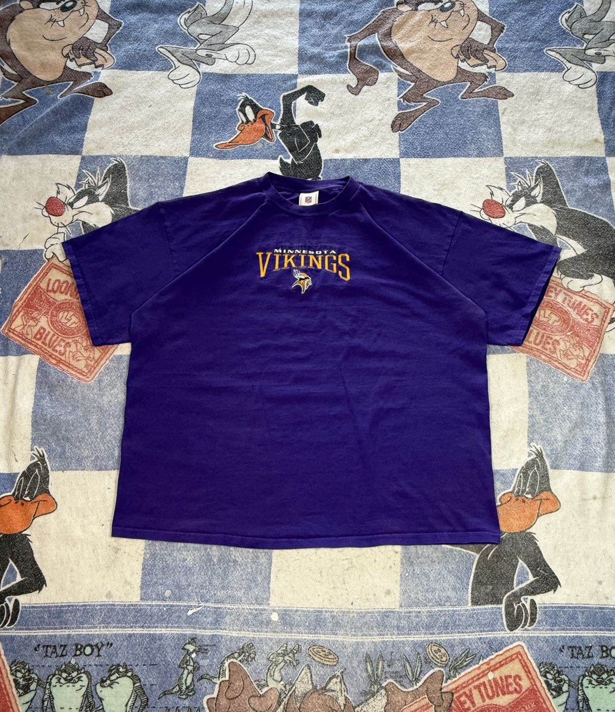 NFL Minnesota Vikings tee Size US XXL / EU 58 / 5 - 1 Thumbnail