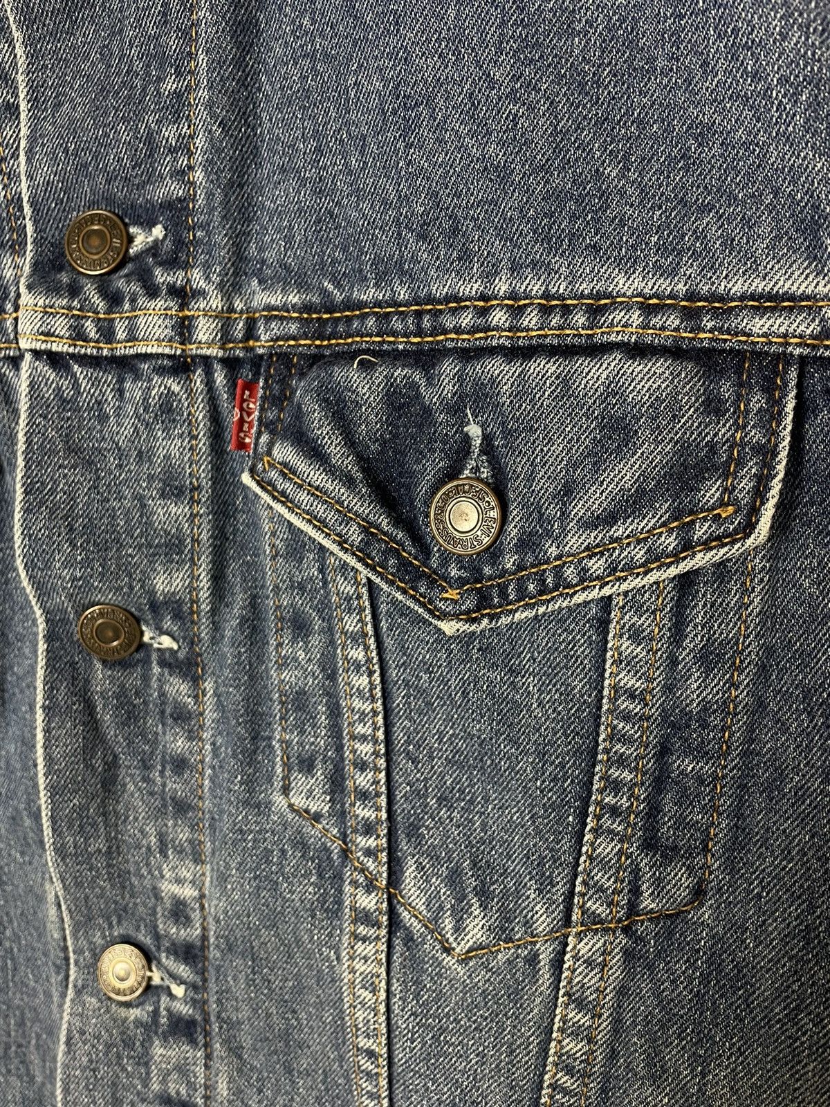 Levi's 1990's Vintage Levi's 70503 Denim Jacket Size US M / EU 48-50 / 2 - 10 Thumbnail
