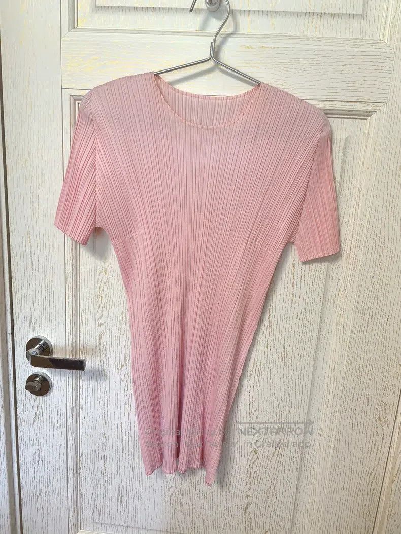 Issey Miyake Issey Miyake Pink Short Sleeve Size L / US 10 / IT 46 - 1 Thumbnail