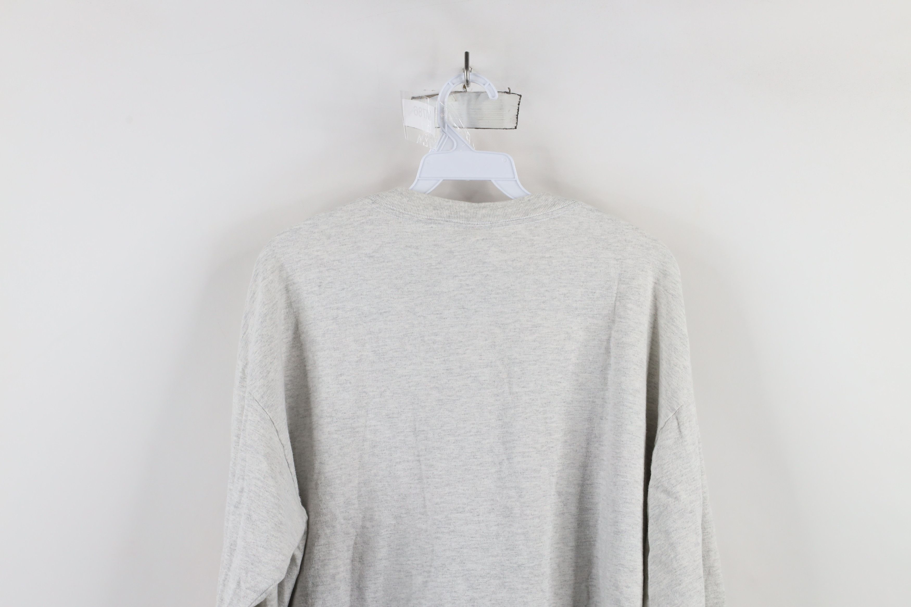 Vintage Vintage 90s Looney Tunes Snowboard Air Long Sleeve T-Shirt Size US XL / EU 56 / 4 - 18 Thumbnail