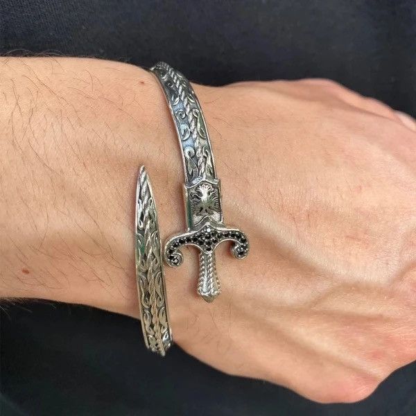 Jewelry Set Zirconia Sword Shape Bracelet Ring Size ONE SIZE - 1 Thumbnail