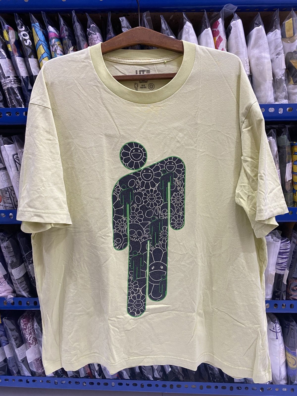 BILLIE EILISH X TAKASHI MURAKAMI X UNIQLO TSHIRT