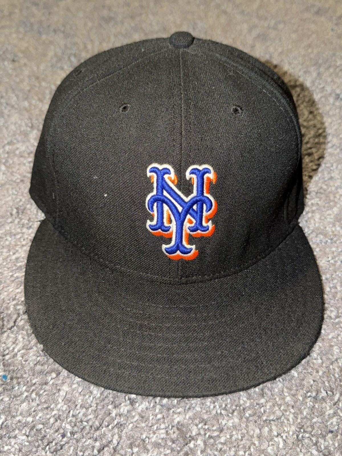New Era New Era MLB Baseball New York Mets Hat Mens Size 7,1/2 Used Size ONE SIZE - 1 Thumbnail
