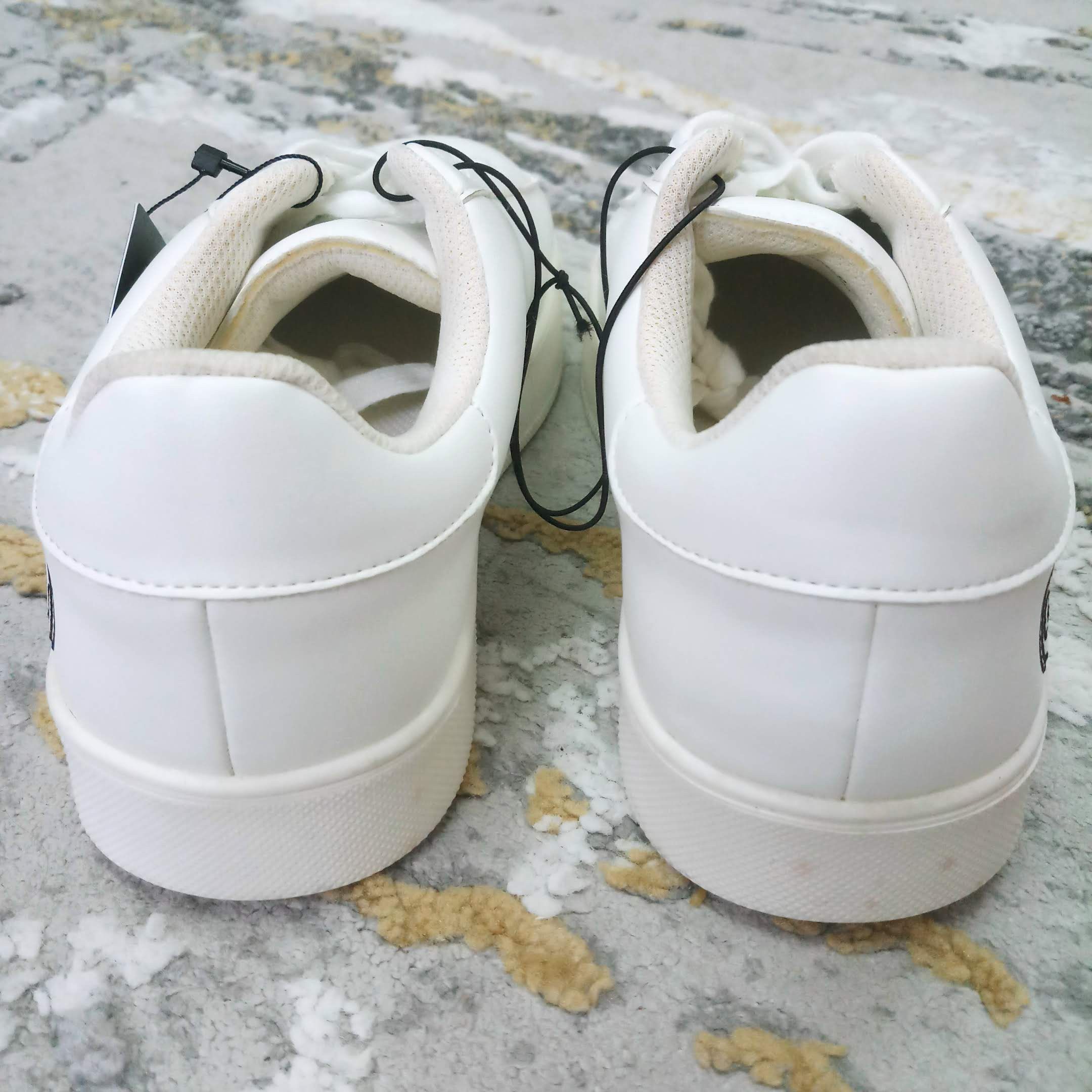 GU × Undercover GU x Undercover Jun Takahashi White Shoes Size US 7 / EU 40 - 5 Thumbnail