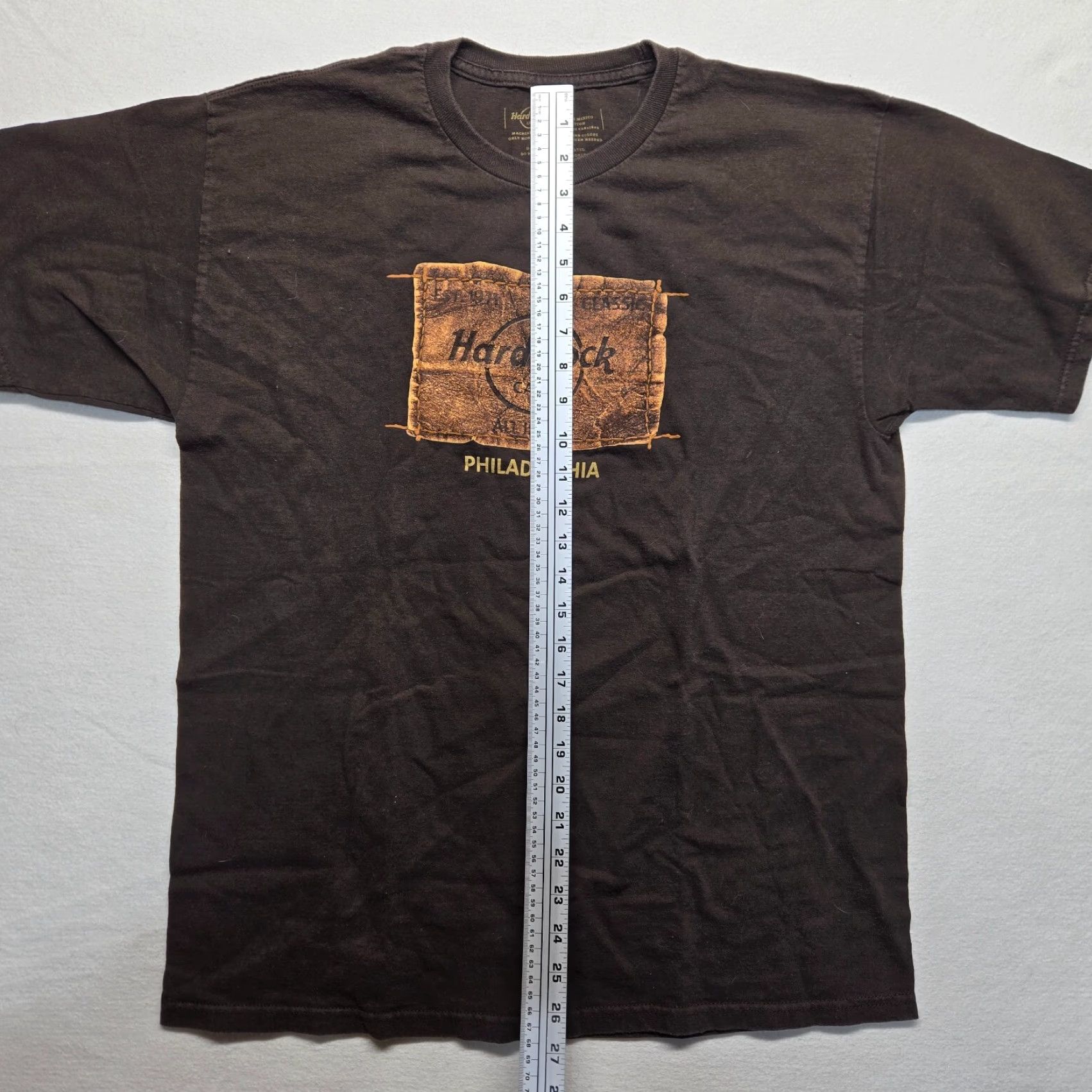 Hard Rock Cafe Hard Rock Cafe Shirt Adult Men's L Brown Short Sleeve T-Shirt Patch Look 90s Decade Boys? Size US L / EU 52-54 / 3 - 6 Thumbnail