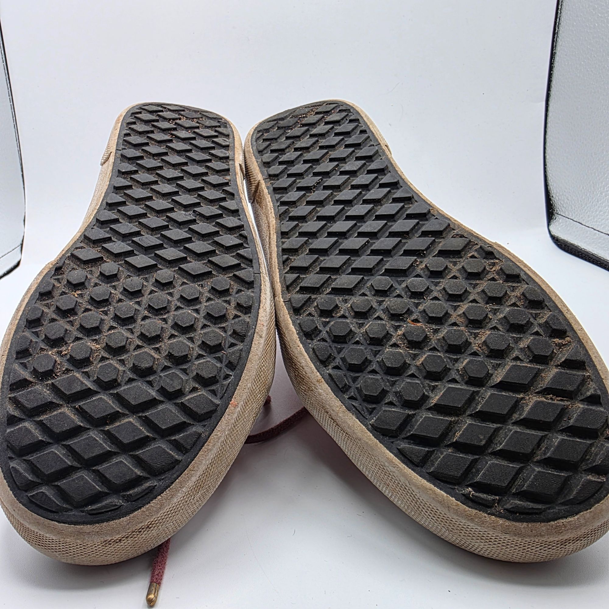 Vans Vans Sk8 Hi Top MTE Womens Size 7 Red Shoes Scotchgard Outdo Size US 7 / IT 37 - 11 Thumbnail