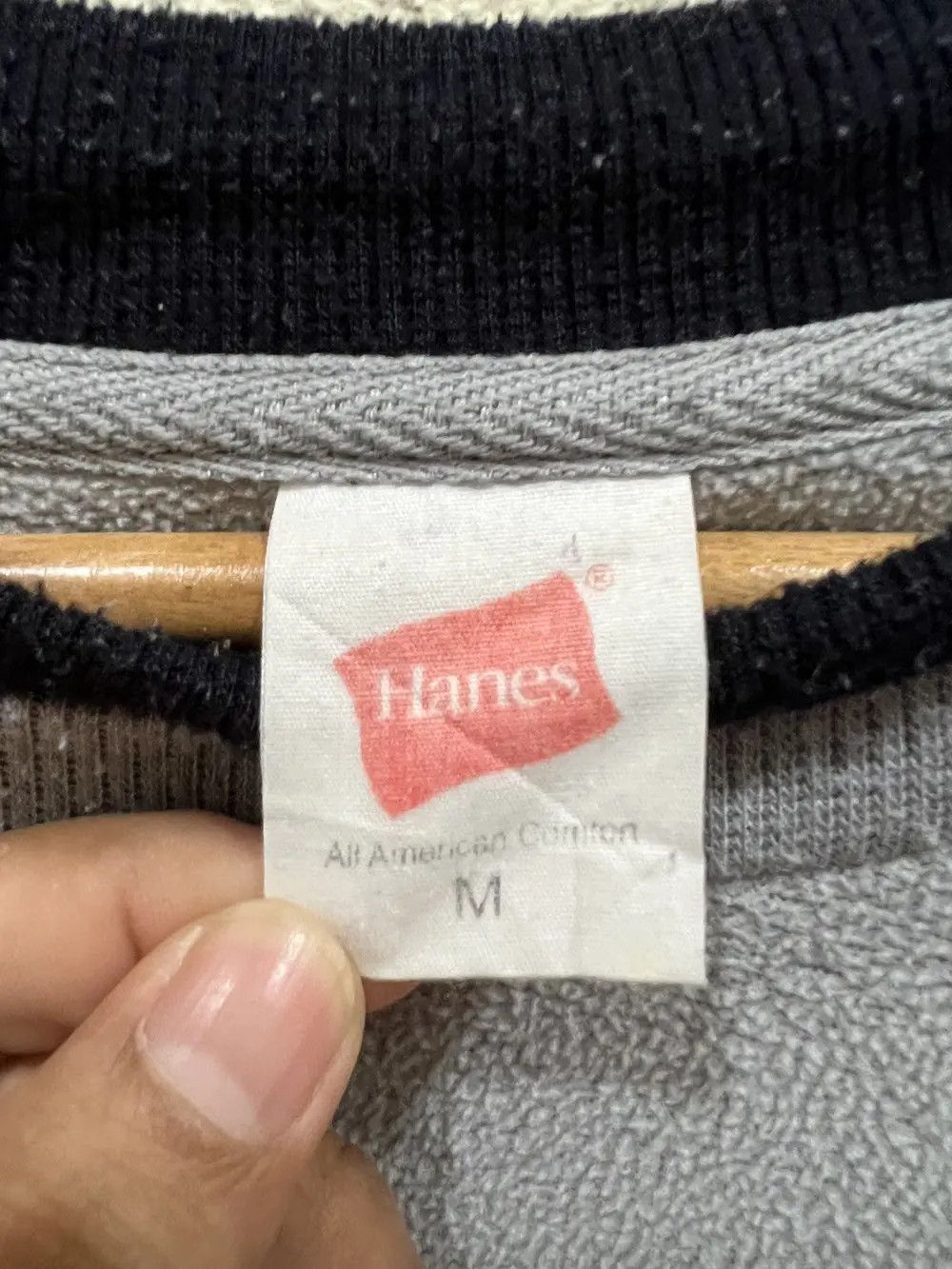 Hanes Vintage Hanes Spell Out Long Sleeve Shirt Size US M / EU 48-50 / 2 - 4 Thumbnail