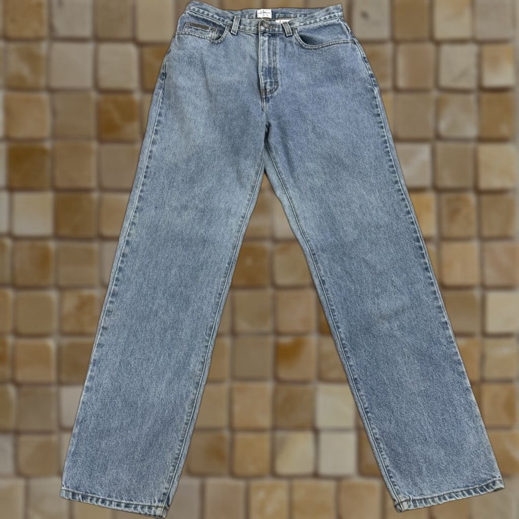 Calvin Klein VINTAGE Calvin Klein Women's Jeans High Rise Easy Fit Size 8 Blue Mom 31in Inseam BDXJ135 Size 30" / US 8 / IT 44 - 1 Thumbnail