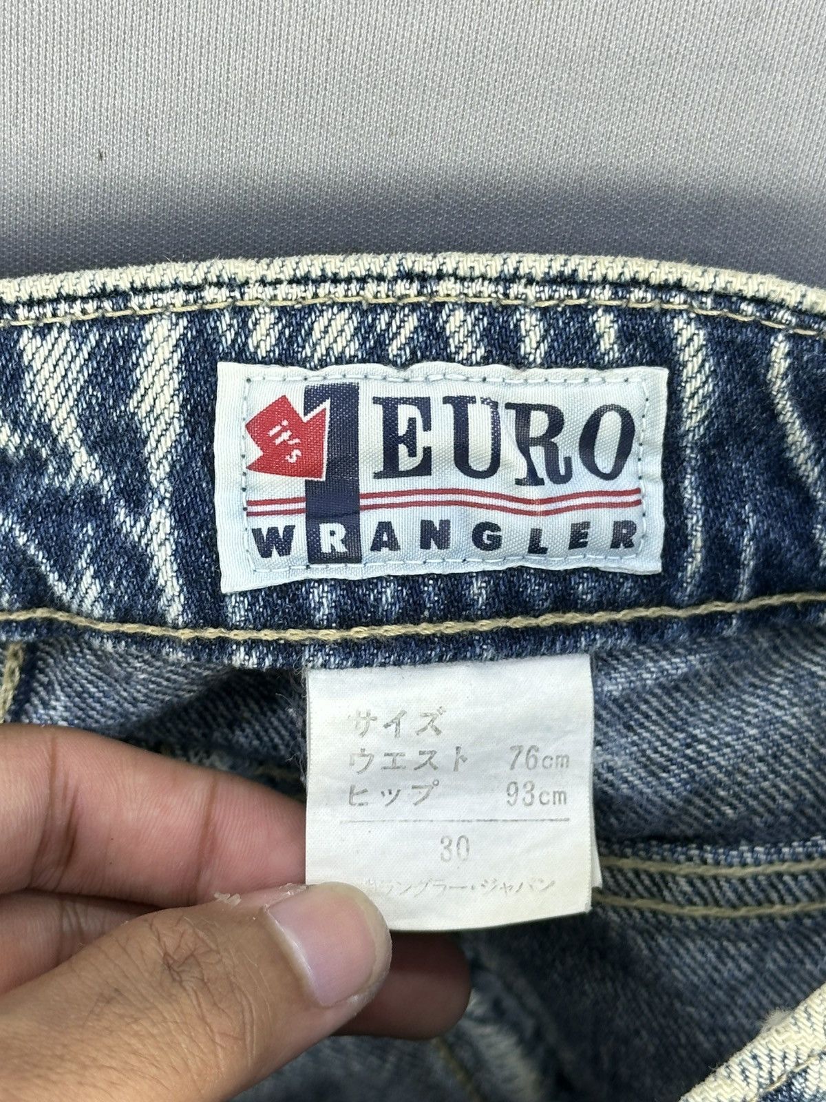 Wrangler Euro Wrangler Acid Wash Jeans Size US 30 / EU 46 - 12 Thumbnail