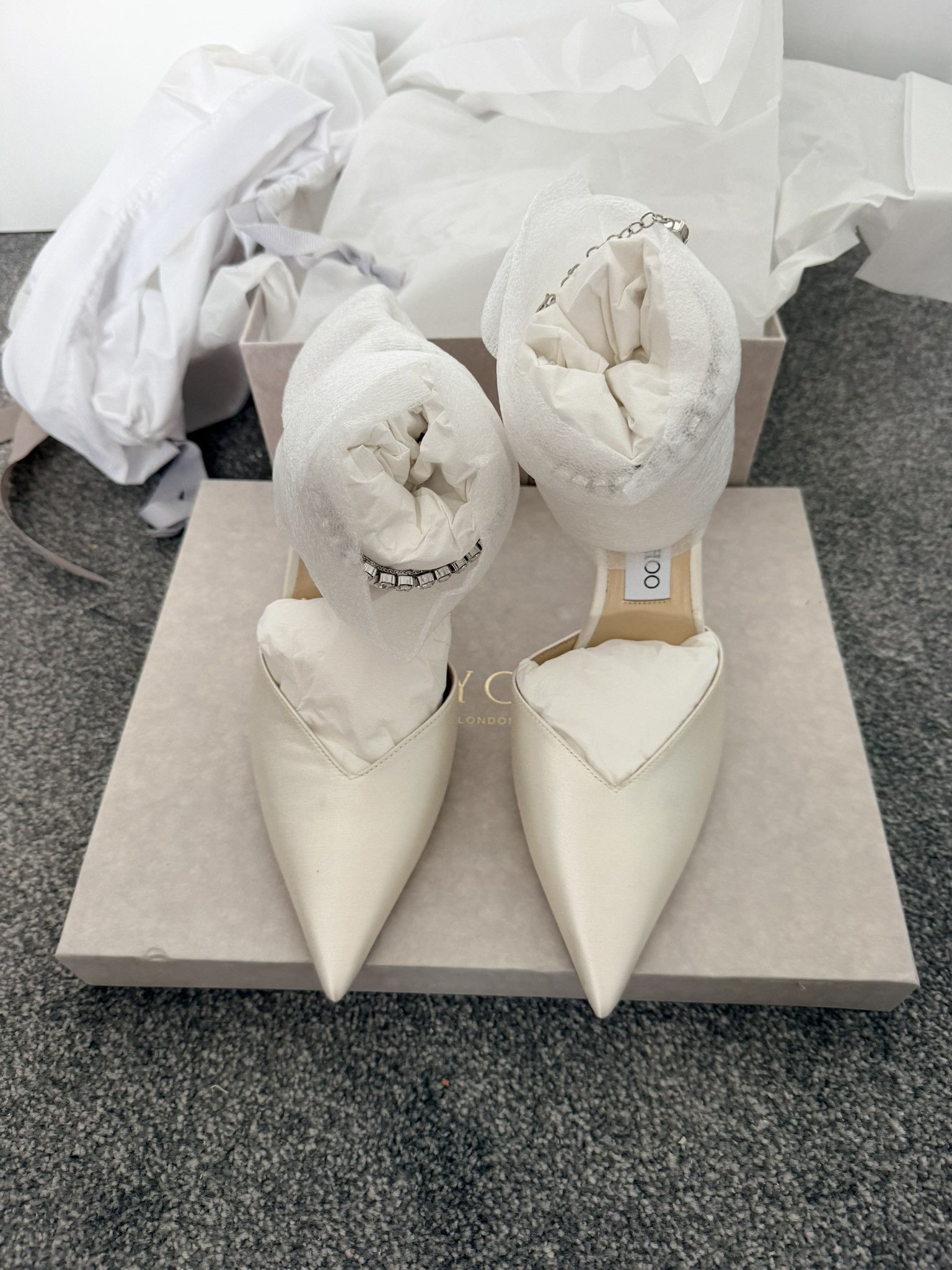 Jimmy Choo Jimmy Choo Saeda 100 l 39 EU Ivory/Crystal Size US 9 / IT 39 - 4 Thumbnail