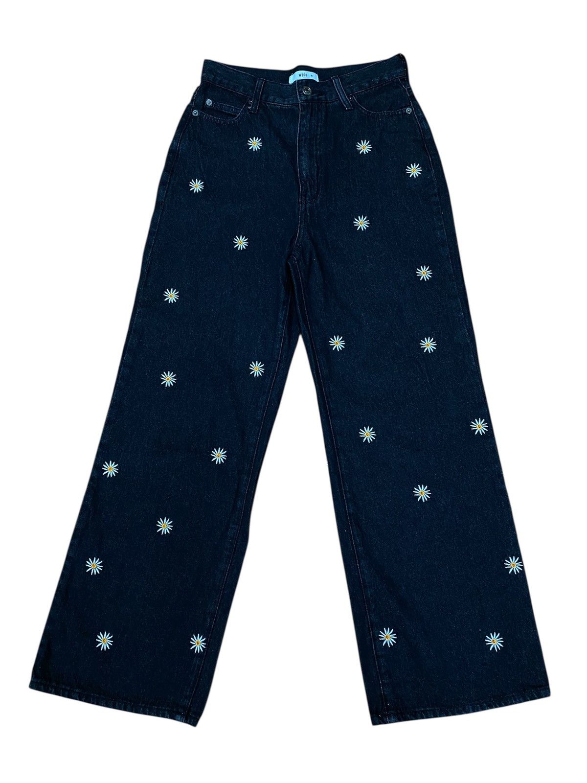Japanese Brand WEGO JAPANESE STREEWEAR FLORAL EMBROIDERED JEANS. Size 27" / US 4 / IT 40 - 7 Thumbnail
