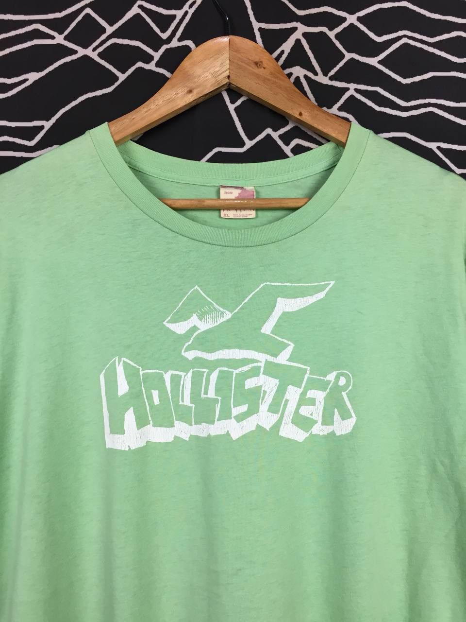 Hollister Vtg Hollister Big Logo Spell Out Tee Single Stitch Size US XL / EU 56 / 4 - 3 Thumbnail