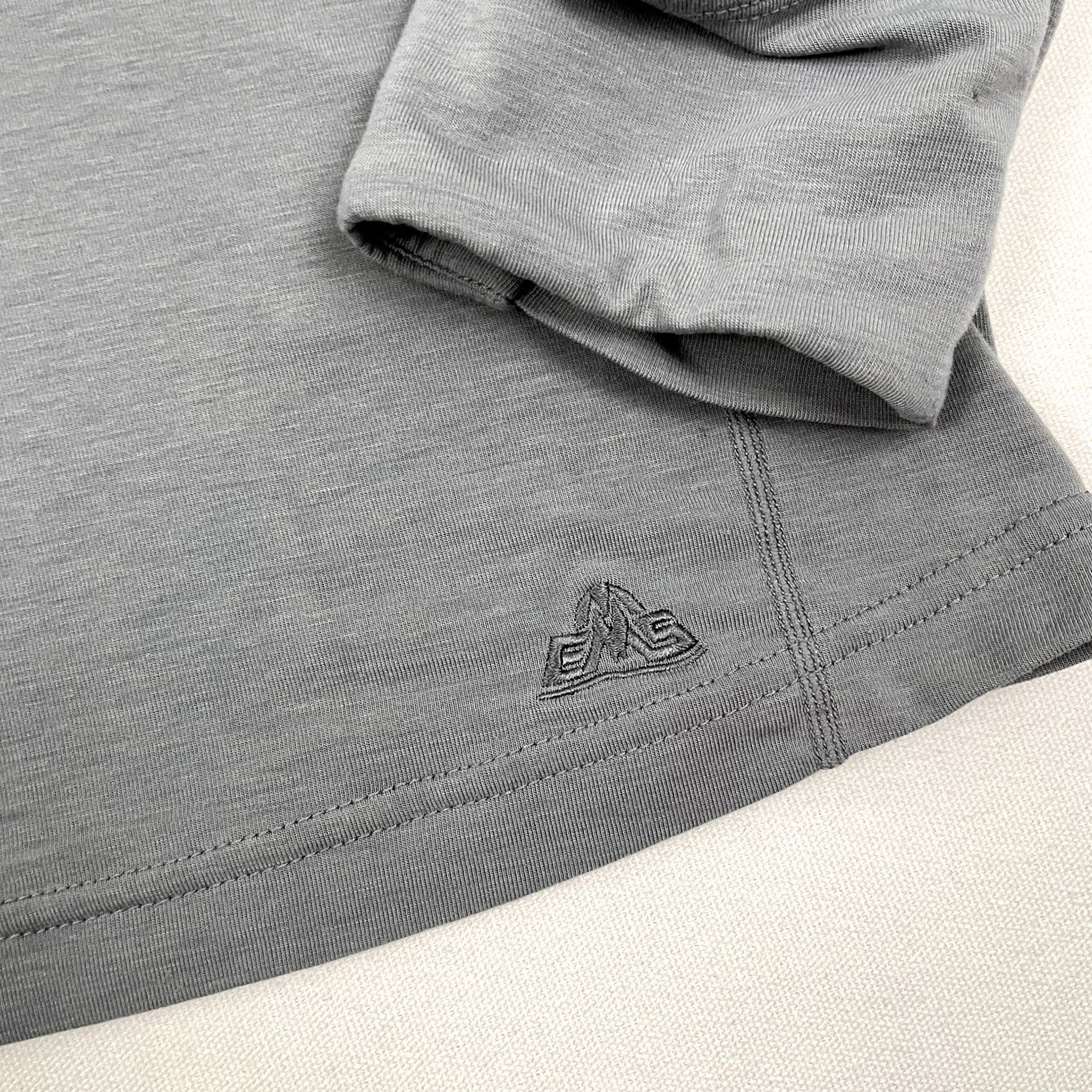 Eastern Mountain Sports EMS Eastern Mountain Sports Hoodie Mens L Fitted Gray Wool Blend Hiking Pullover Size US L / EU 52-54 / 3 - 2 Thumbnail
