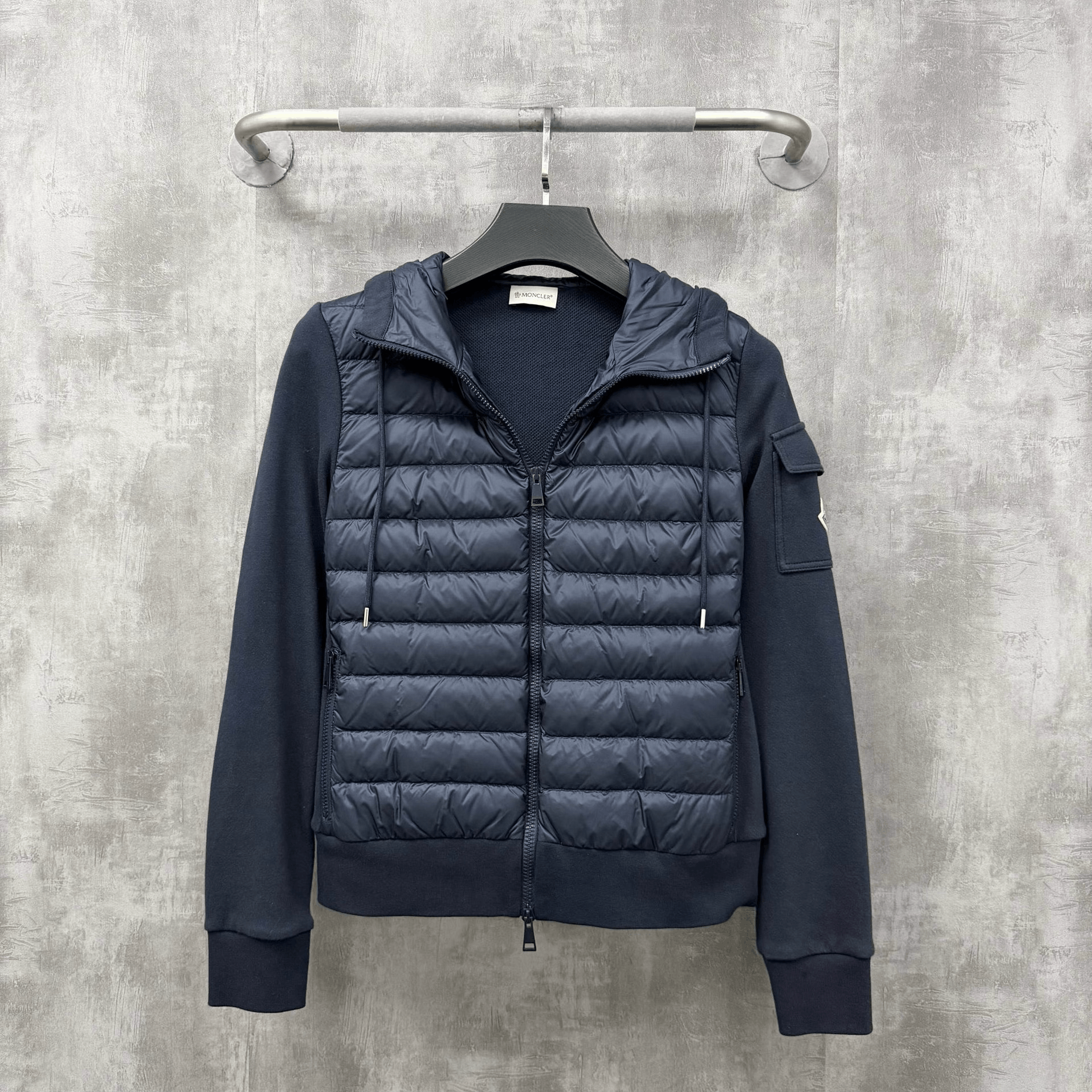 Moncler Moncler Maglia Logo Quilted Down Jacket Size US S / EU 44-46 / 1 - 1 Thumbnail